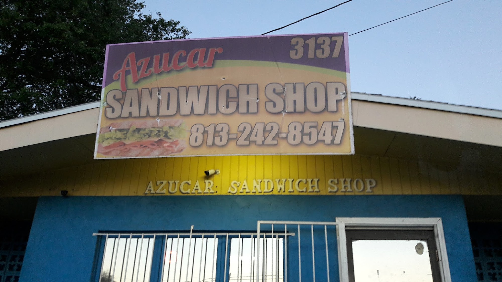 Azucar Sandwich Shop