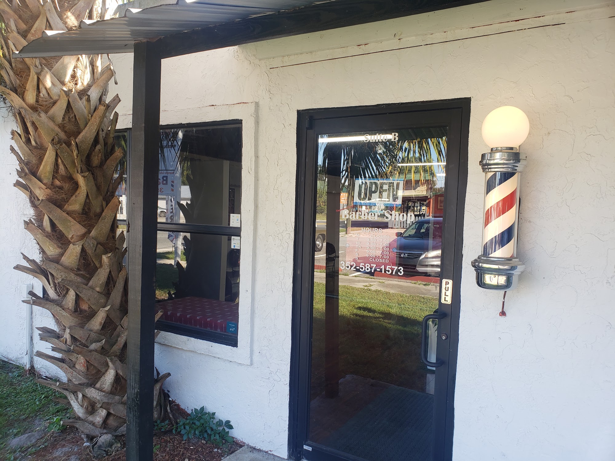 Supreme Cuts Barber Shop 276 N Market Blvd suite b, Webster Florida 33597