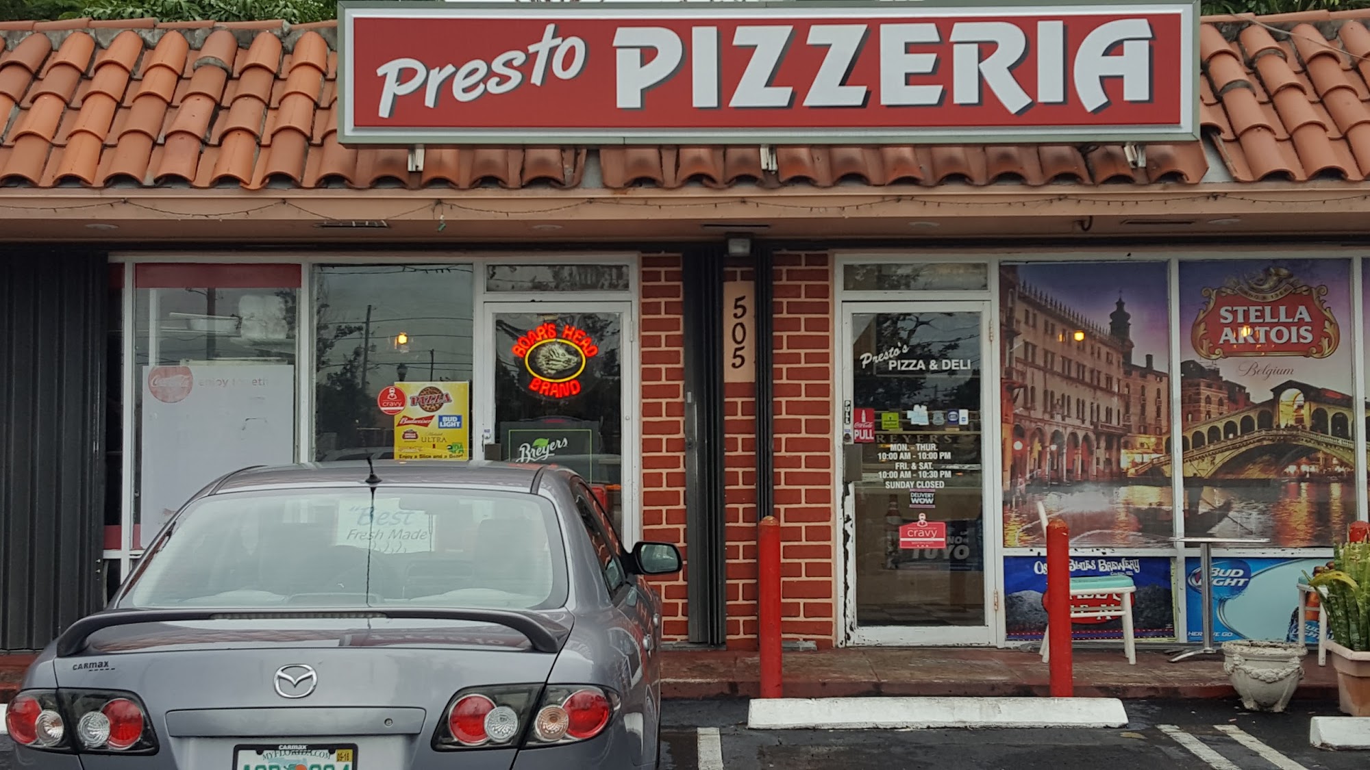 Presto Pizza & Deli