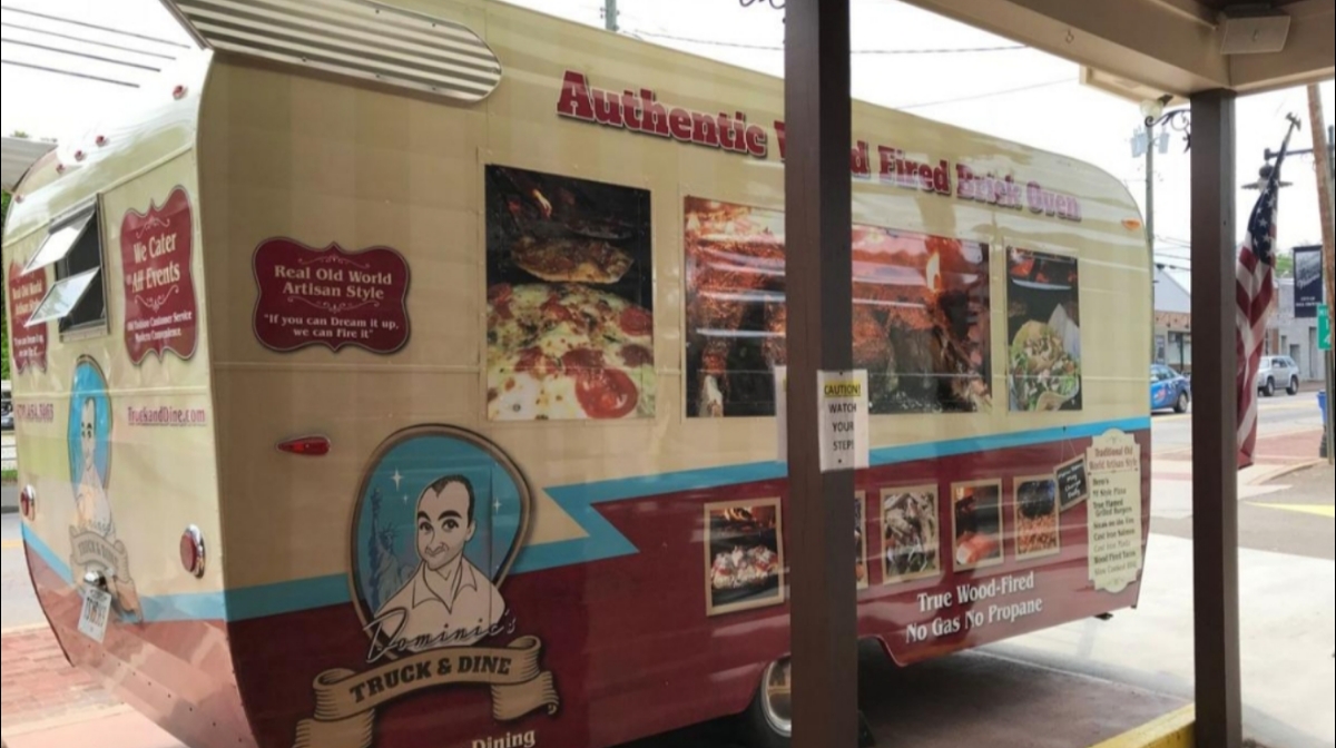 Dominic's Food trucks and Dining