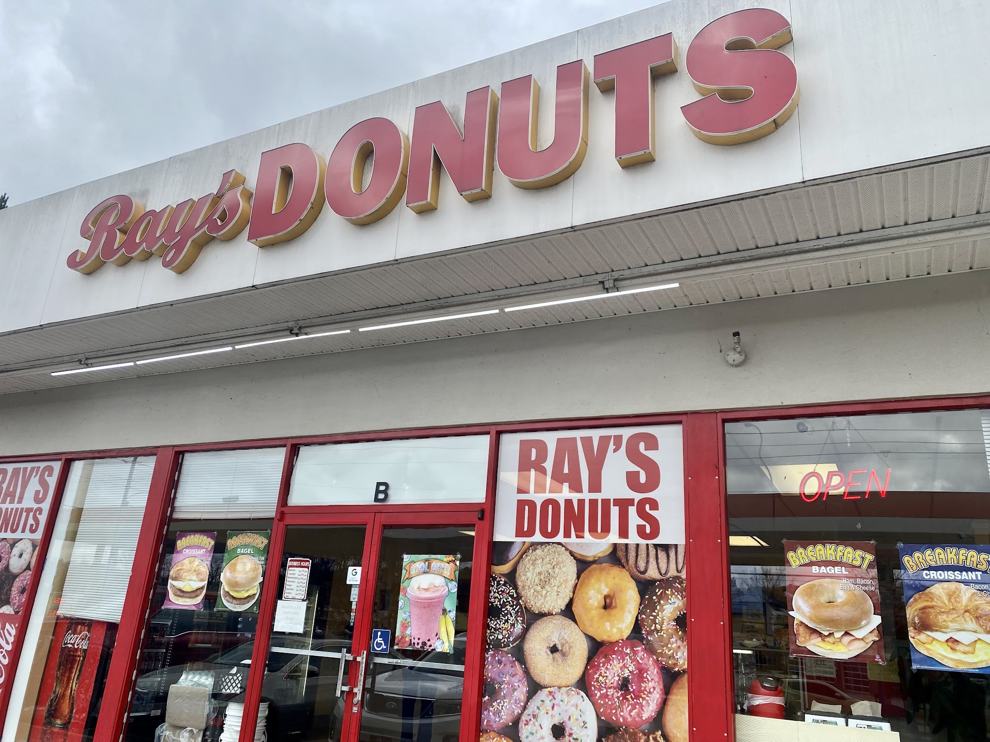 Ray's Donuts