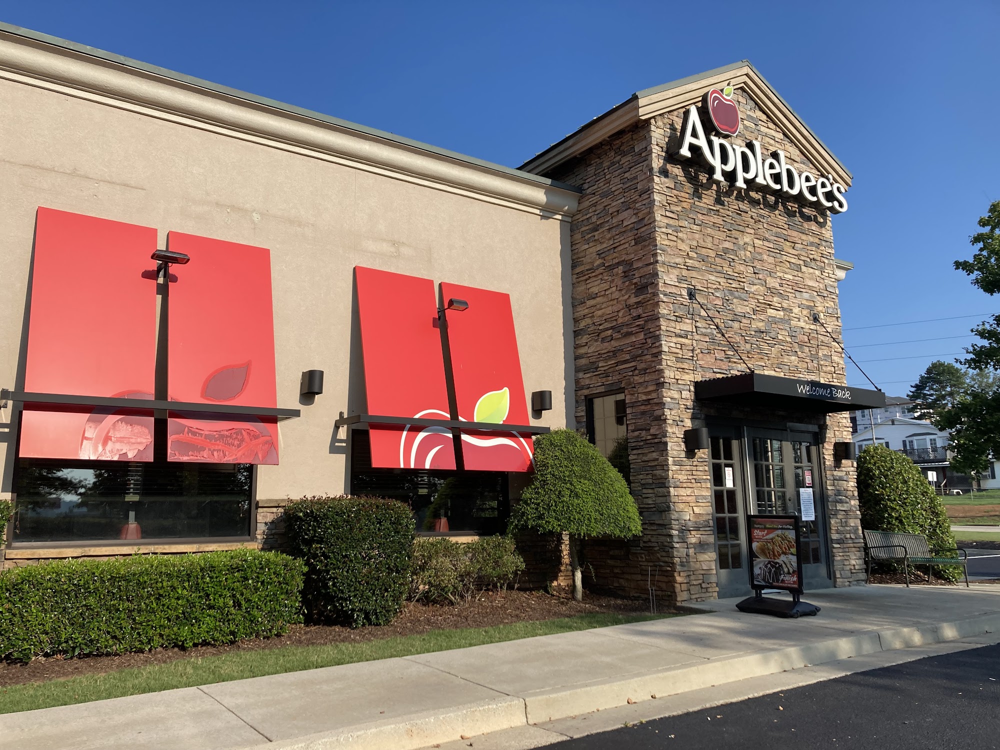 Applebee's Grill + Bar