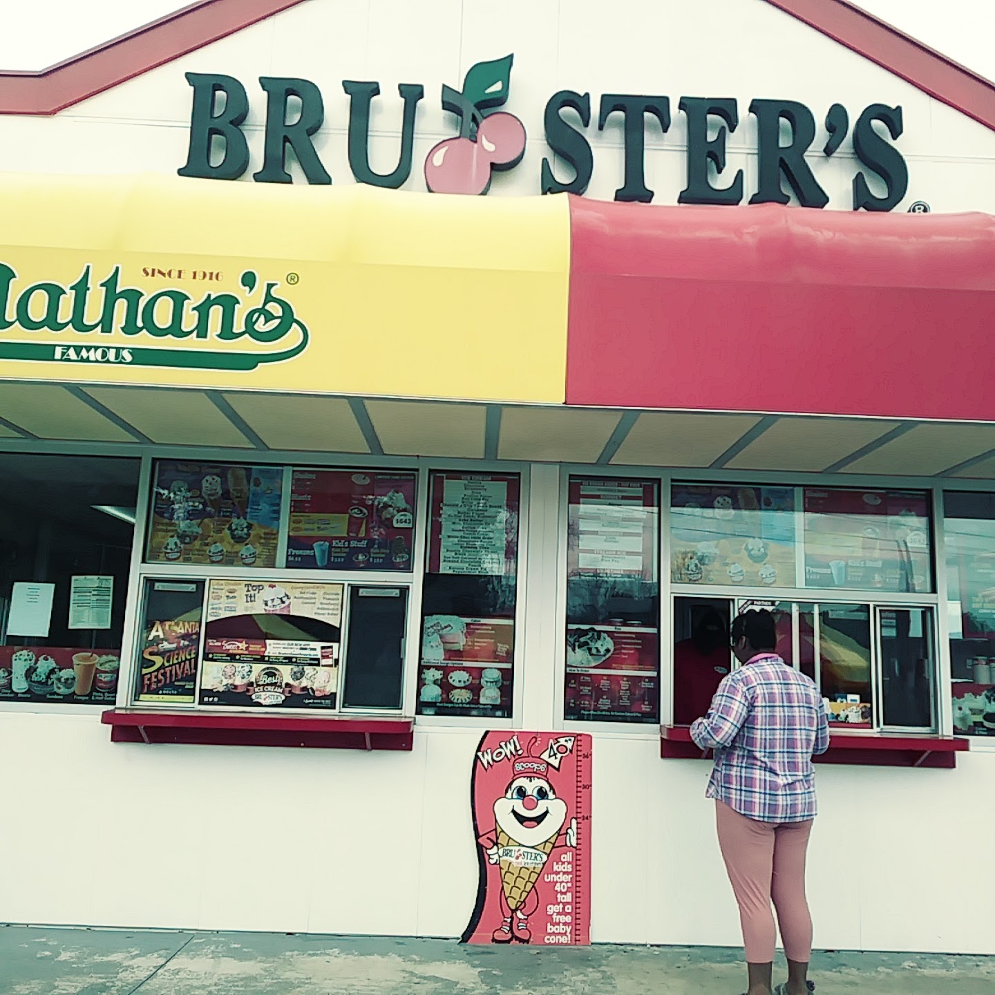 Bruster's Real Ice Cream