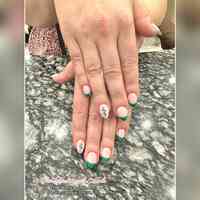 Viet Traditional Nails