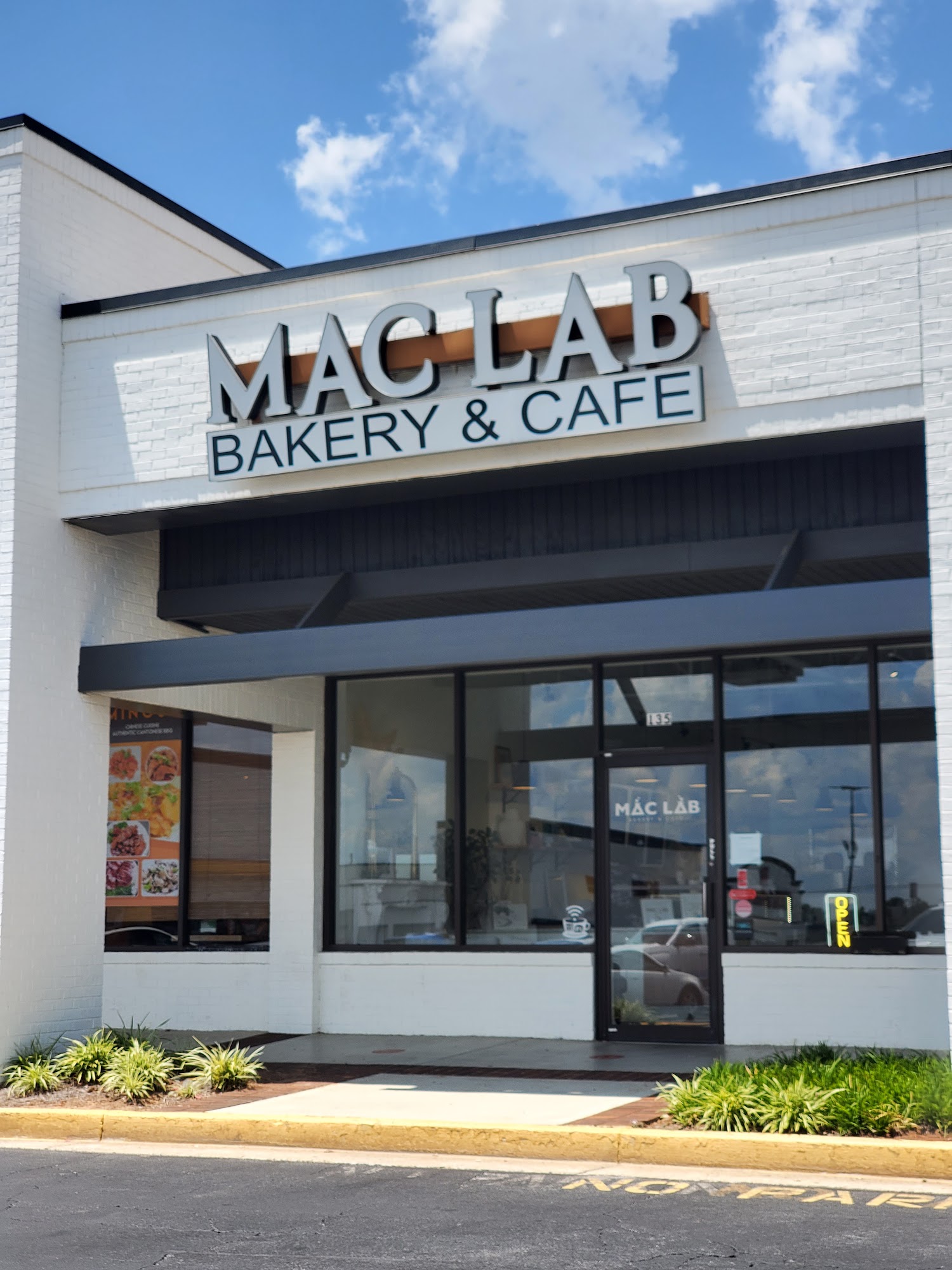 Mac Lab | Bakery & Cafe