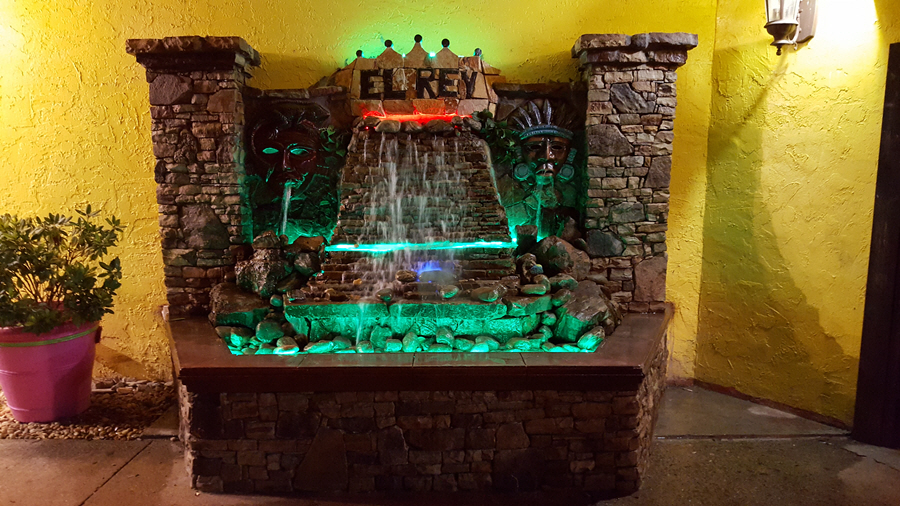 El Rey Azteca Mexican Restaurant