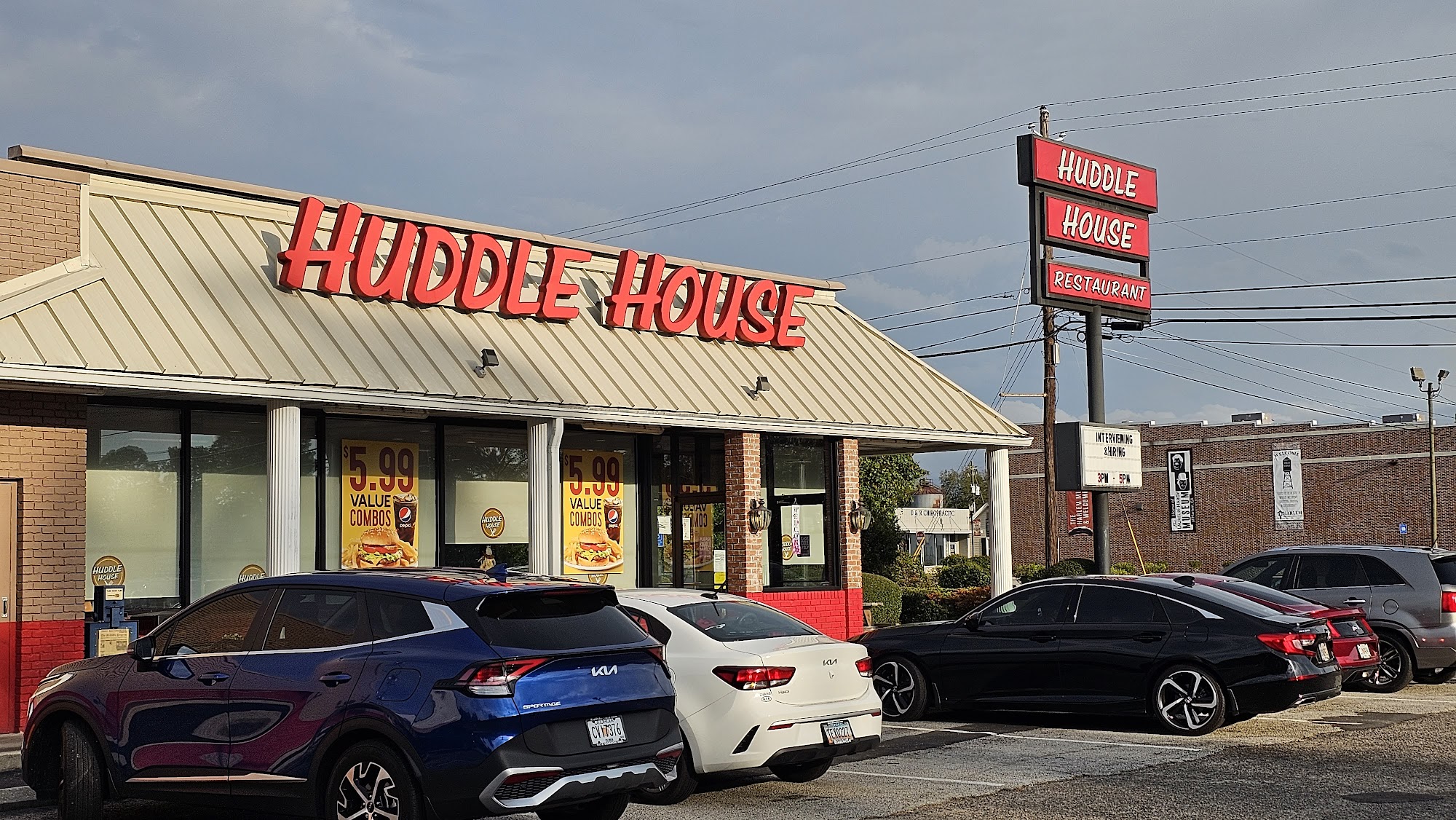 Huddle House