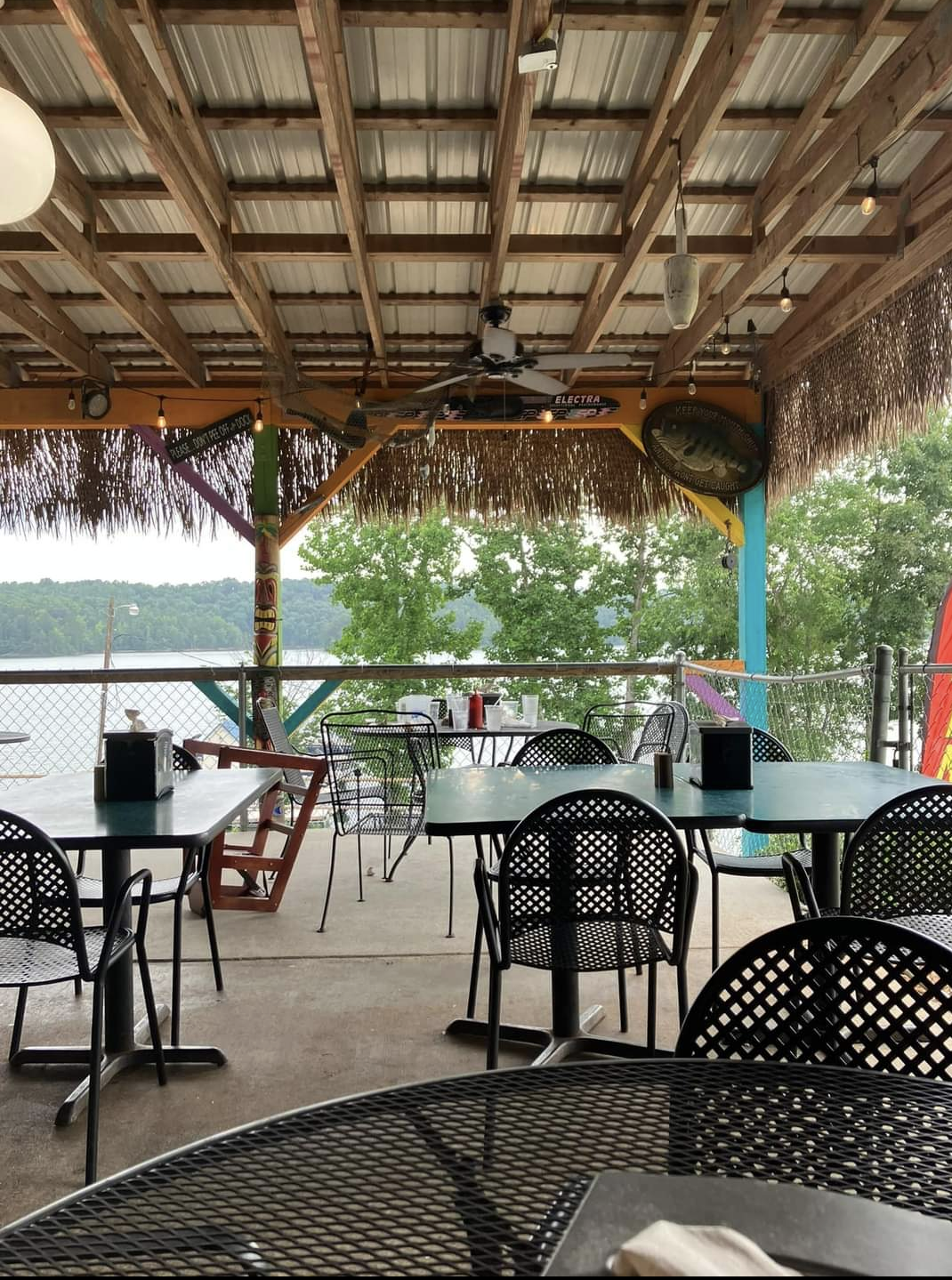 Tilly’s Tiki Bar and Grill