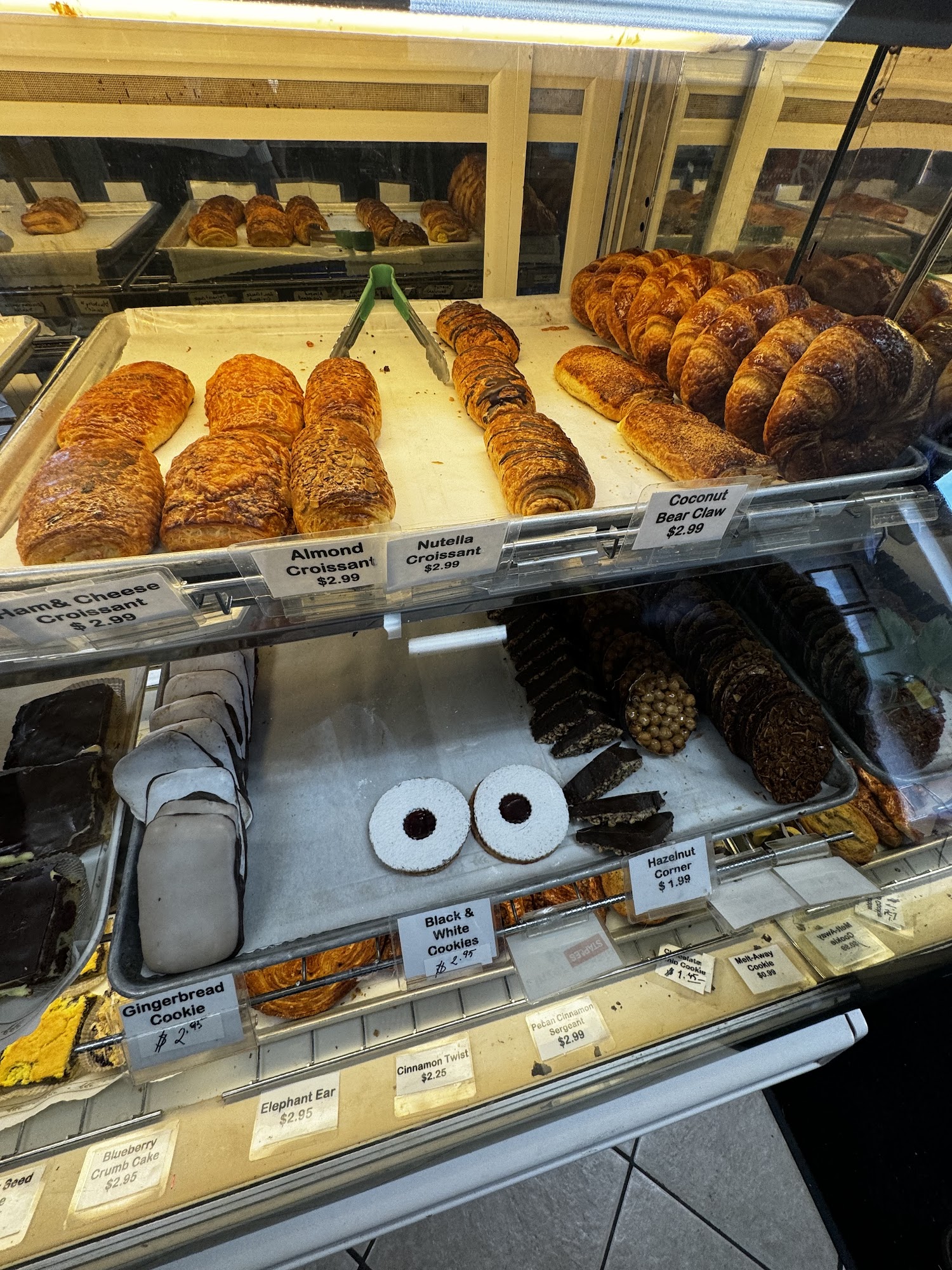 Bernhard's German Bakery & Deli