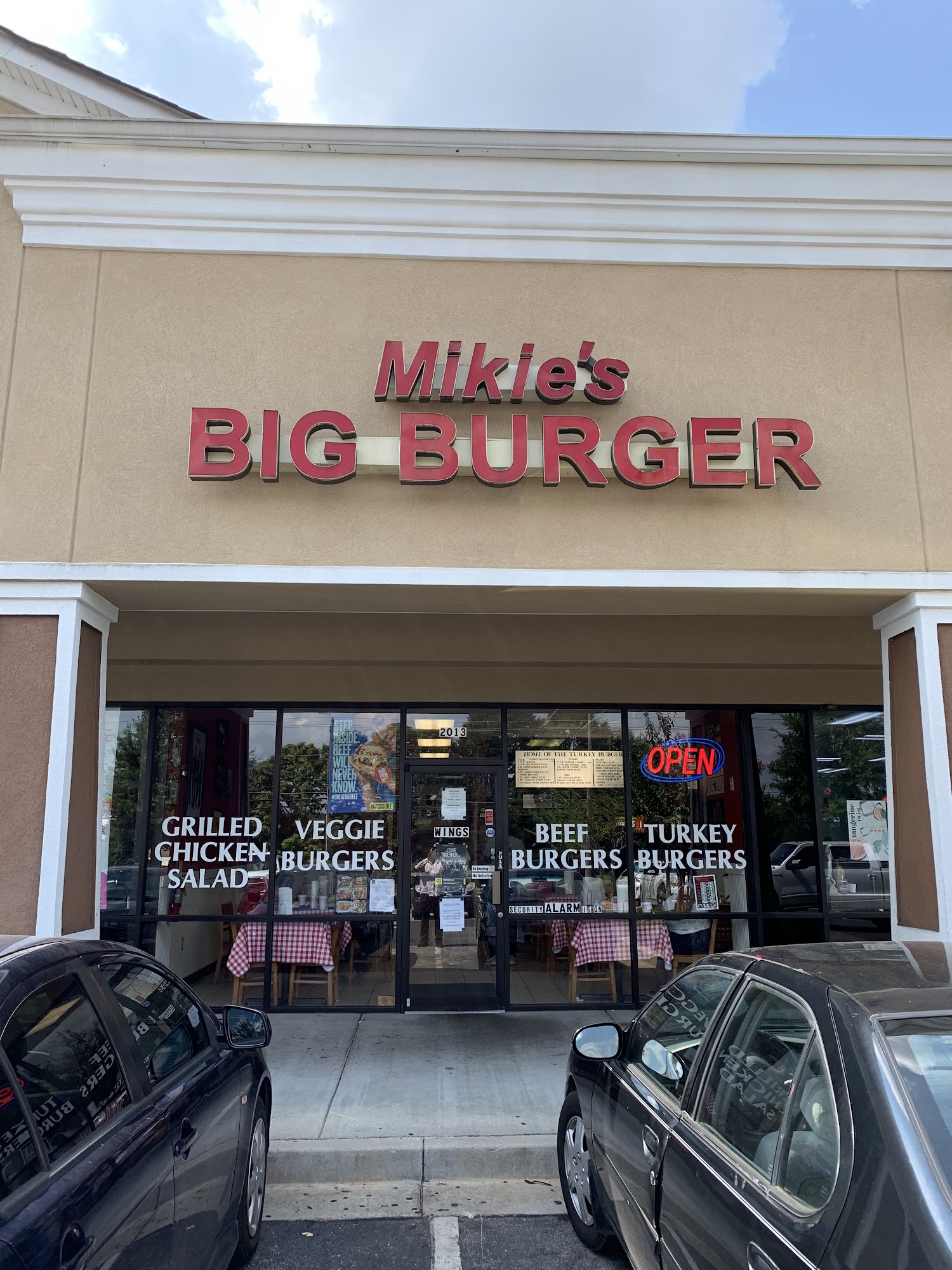 Mikie's Big Burger