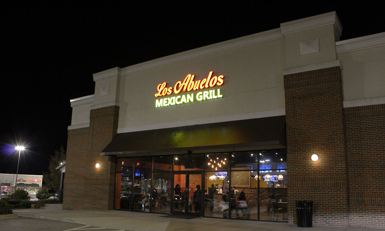 Los abuelos mexican grill