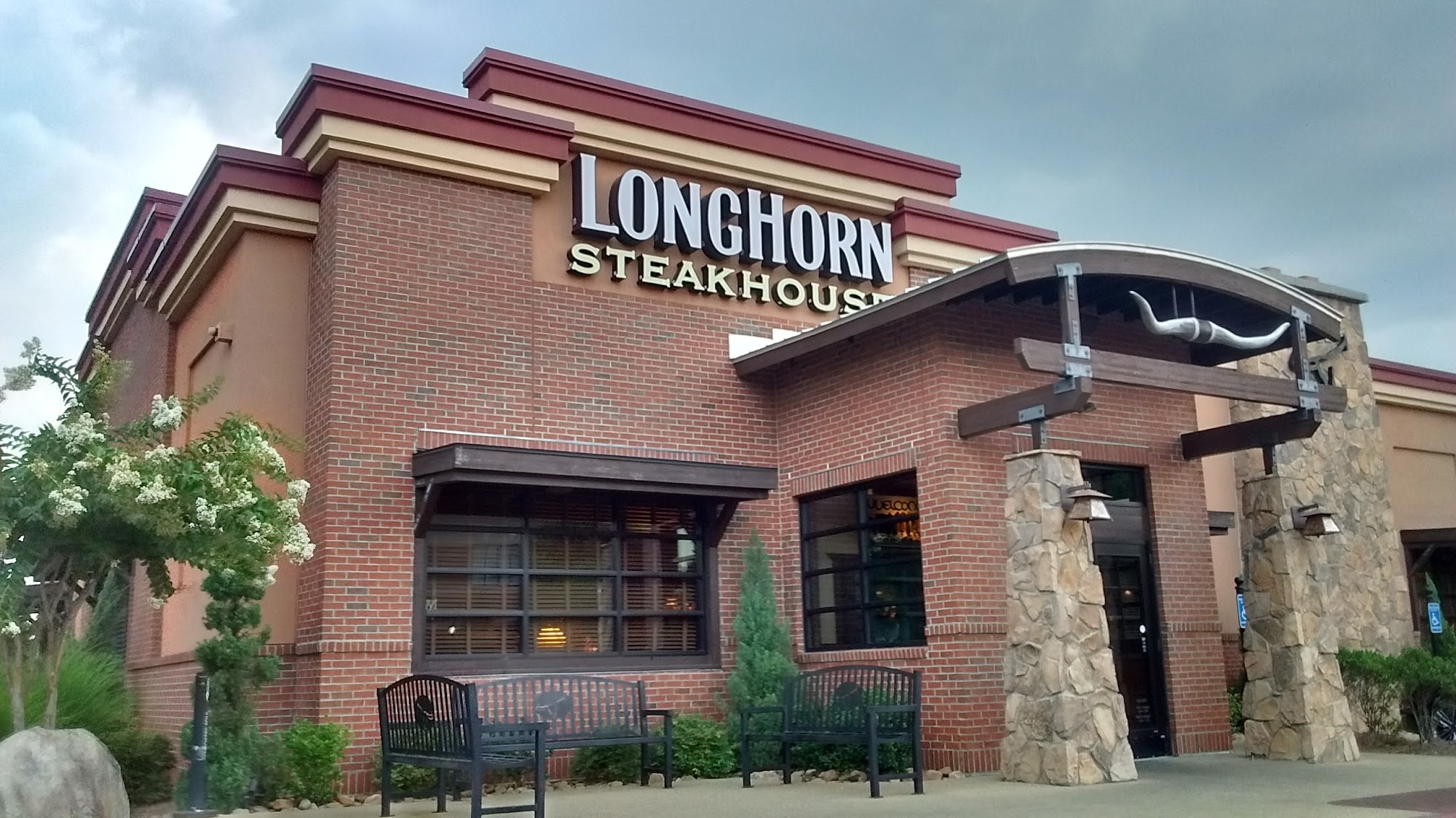 LongHorn Steakhouse