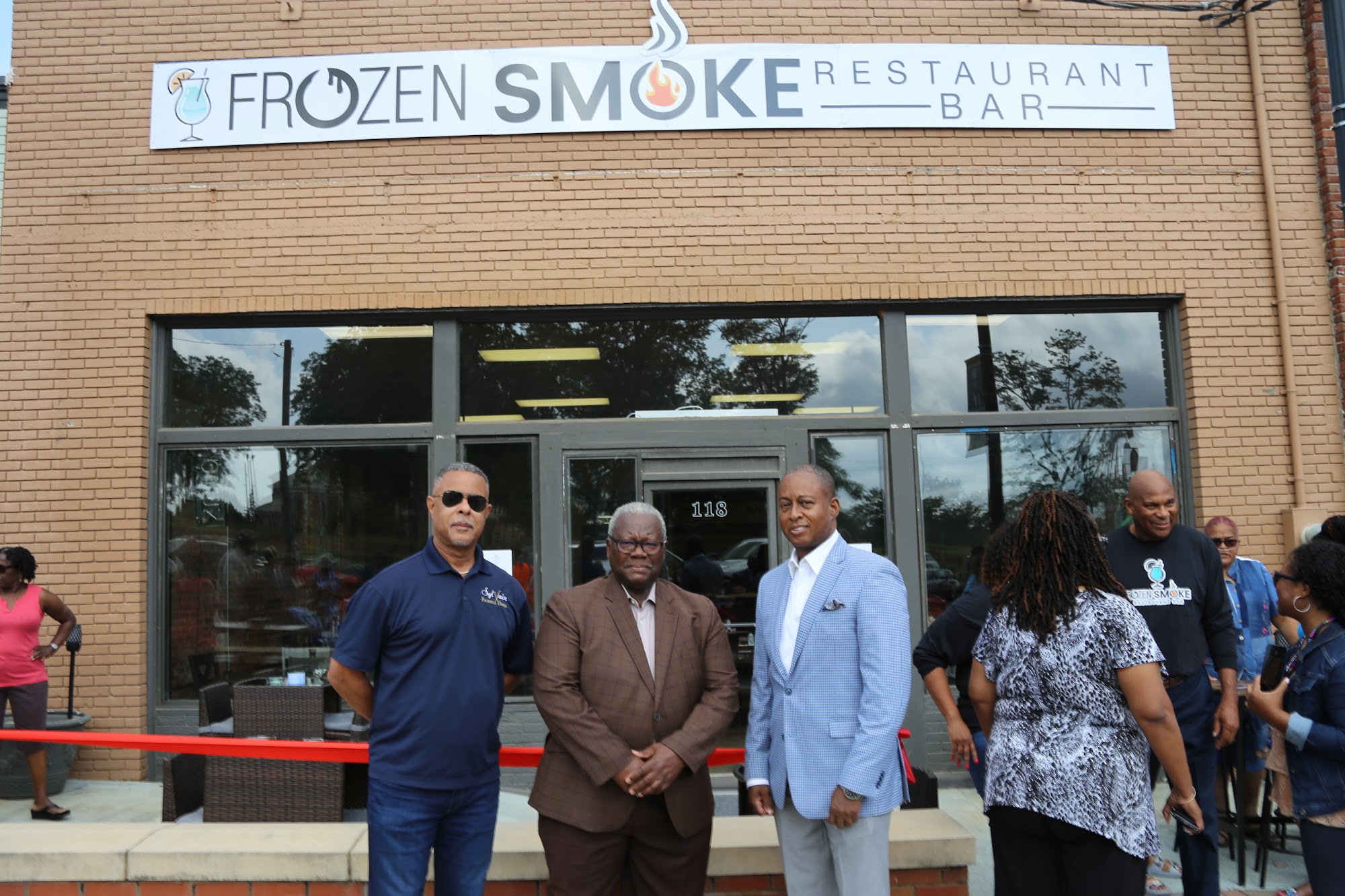 Frozen Smoke Restaurant Bar