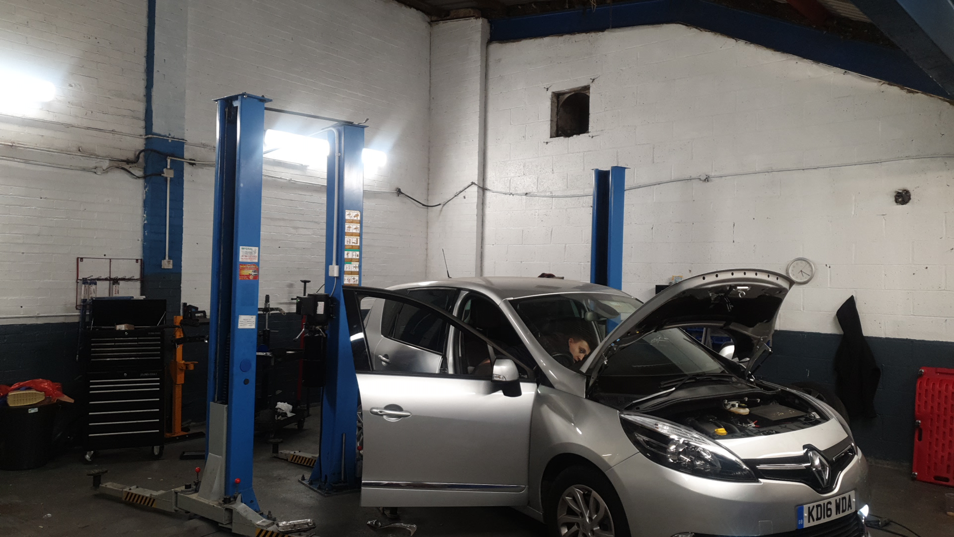 DTT MOTORS LTD