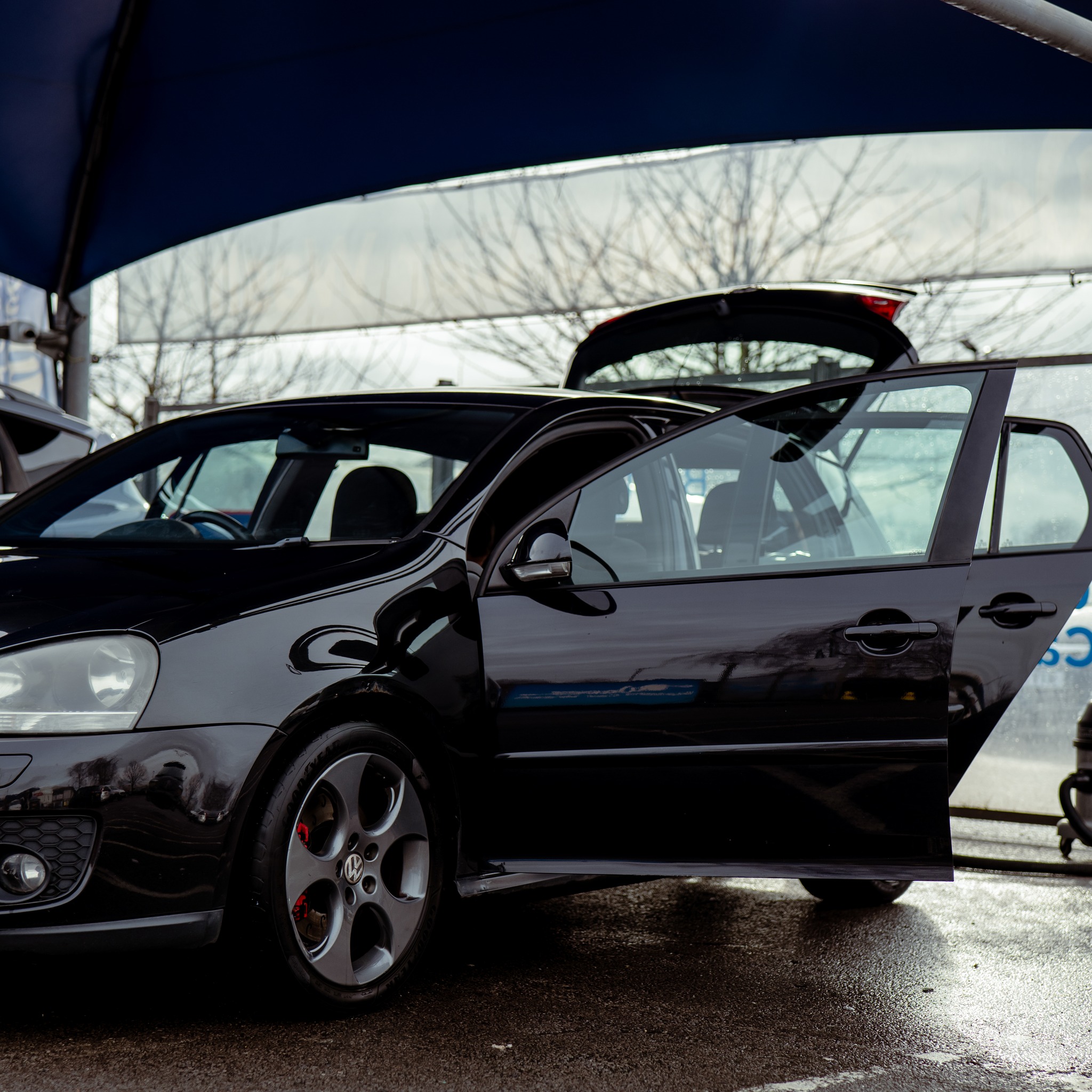 Waves Hand Car Wash Streatham (Hub) London