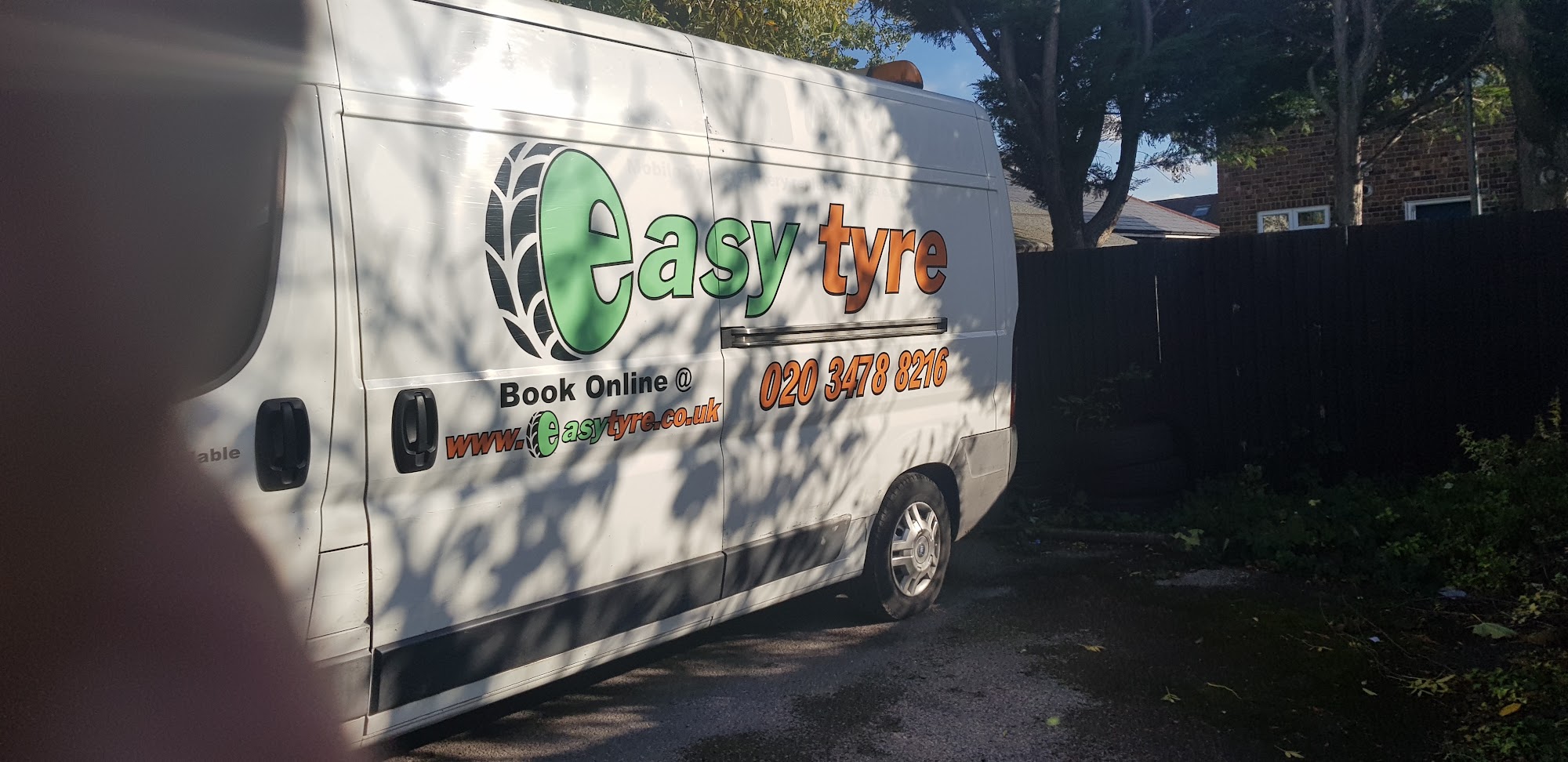 Easy Tyre Mobile Tyre Fitting Surrey
