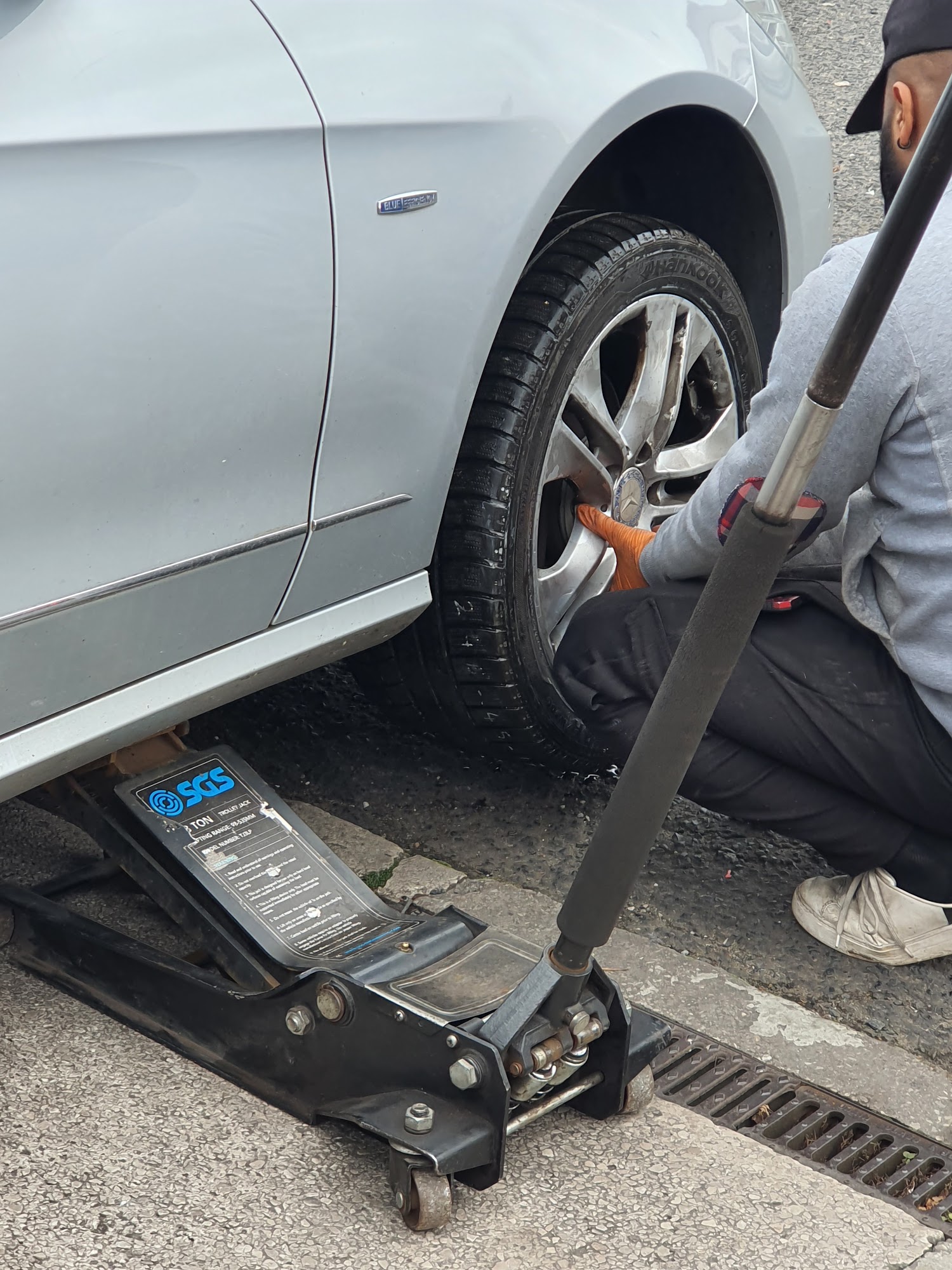 H & H tyres