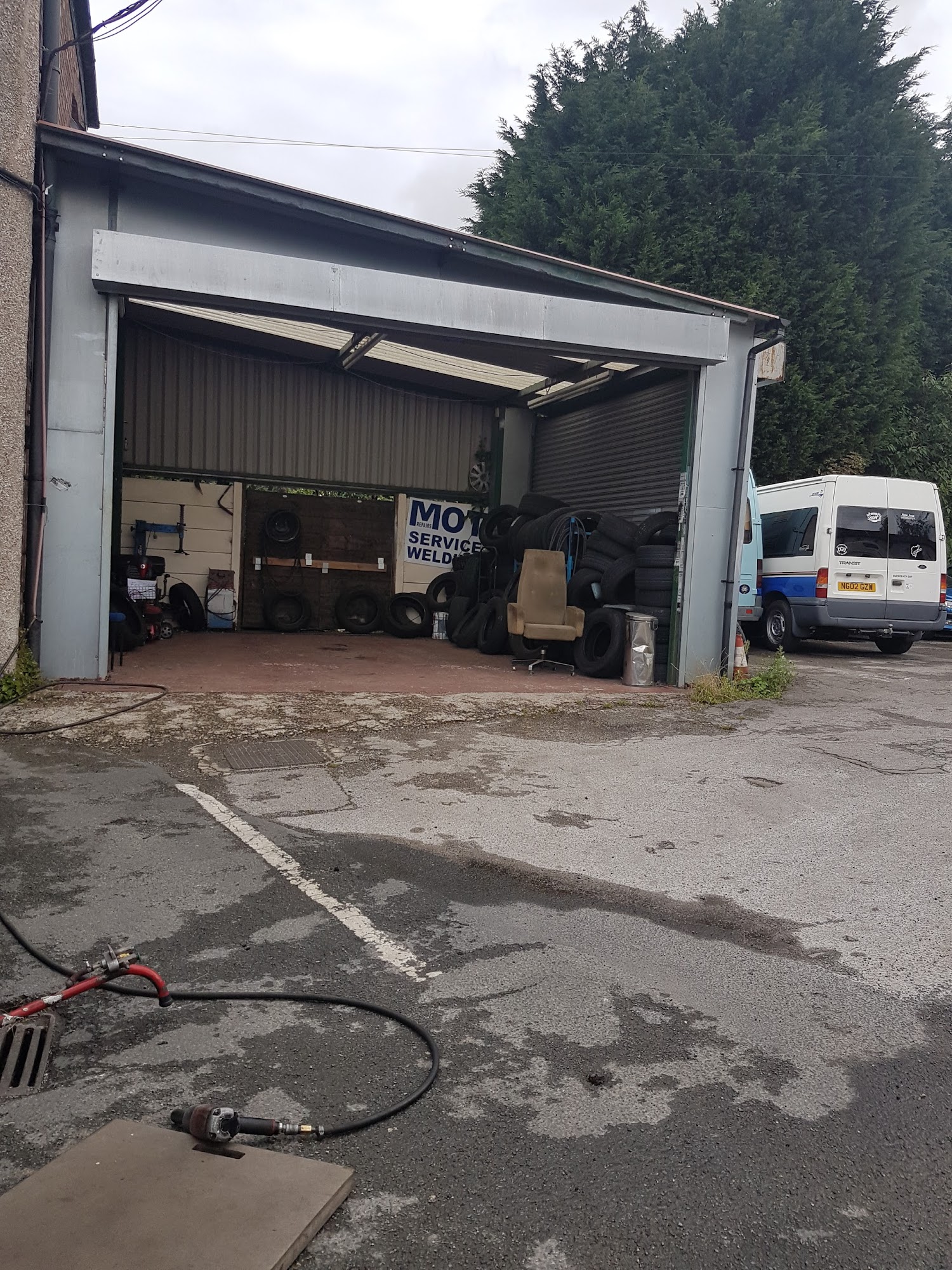 Ainsworth Road Garage