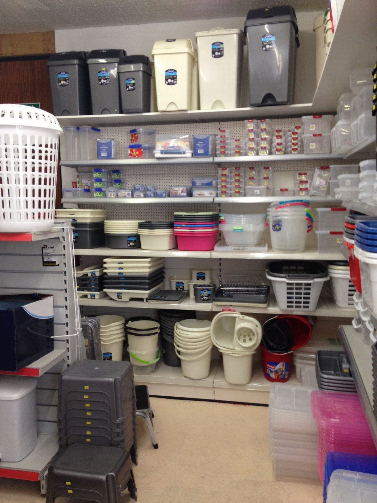 C & M DIY Centre