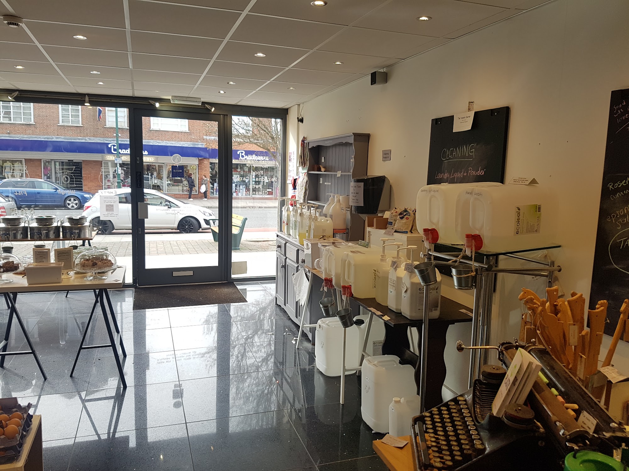 The Naked Pantry & Quench Refill Shop and Cafe / Coffee Shop New Milton New Milton