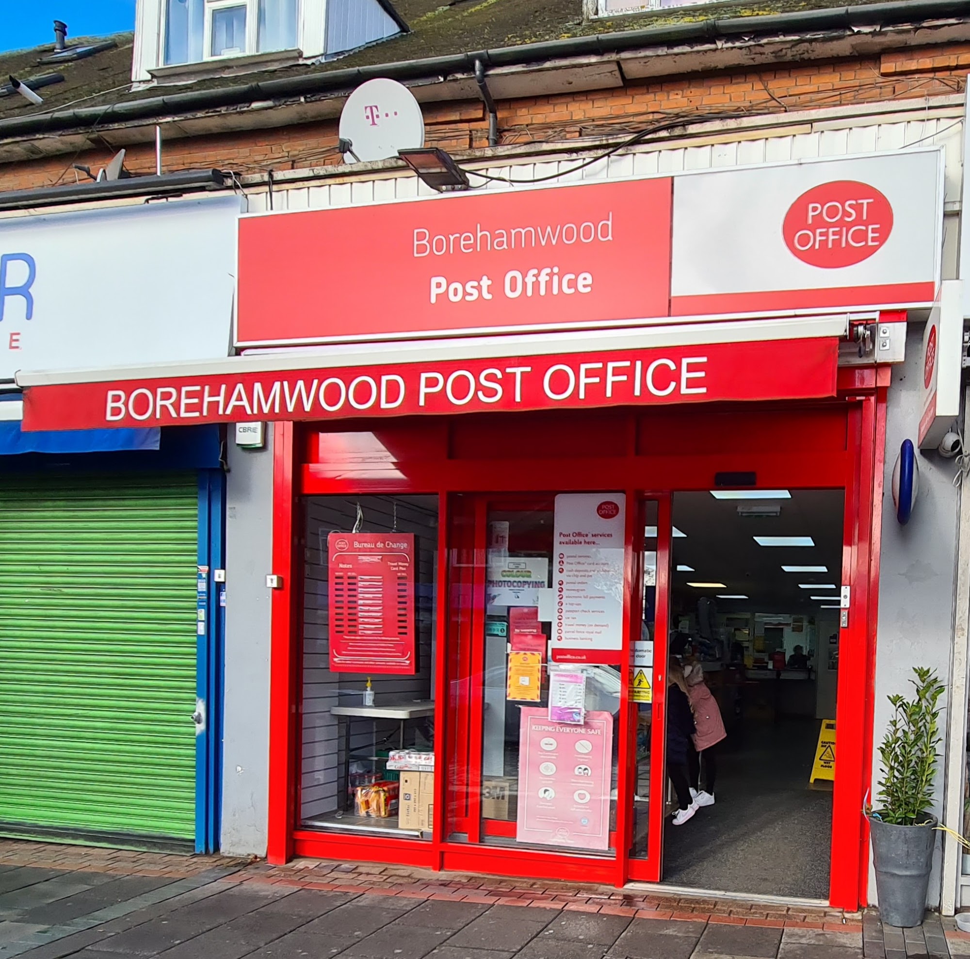 Borehamwood Post Office