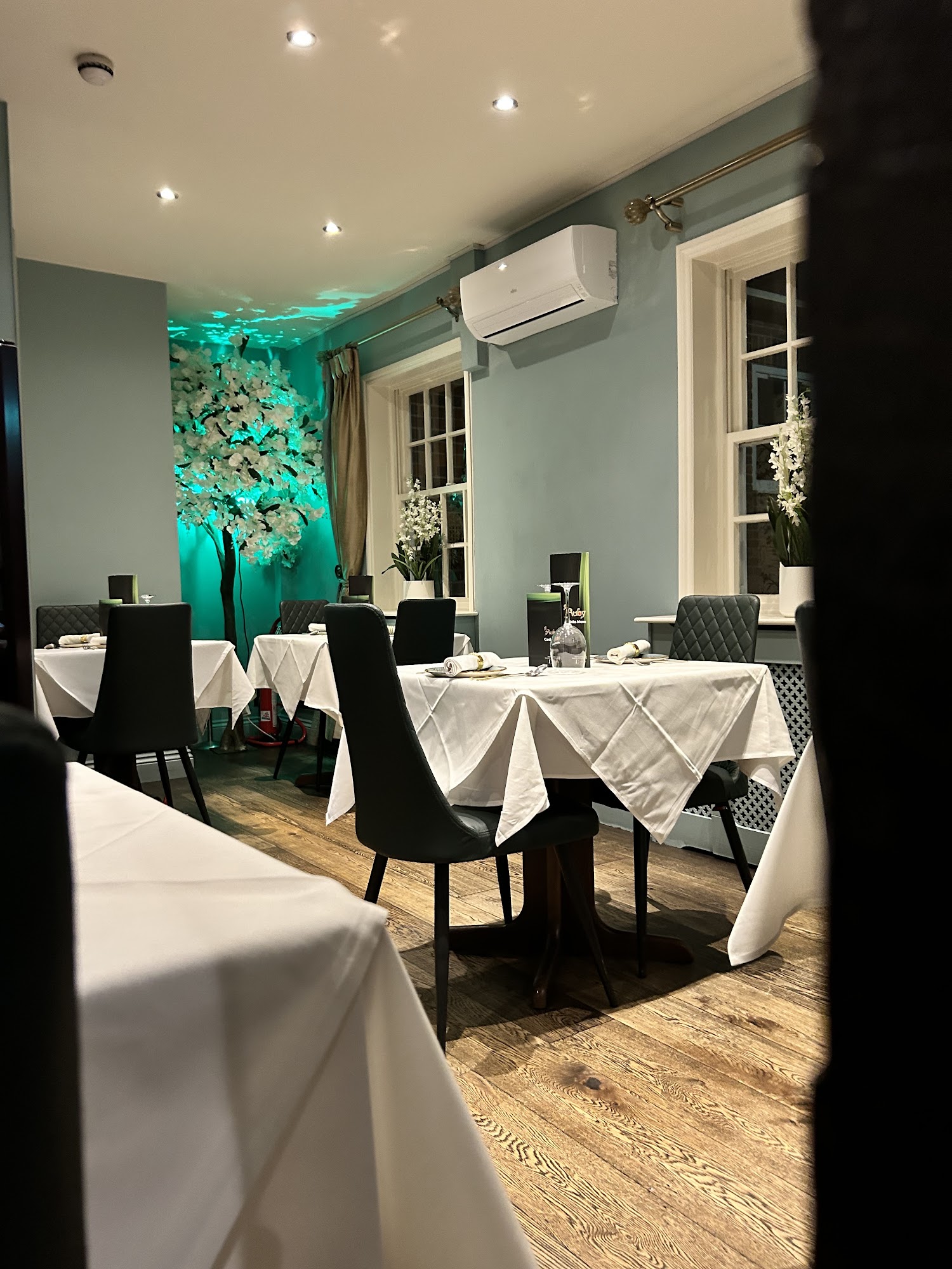Ruby Indian Restaurant 51 St Andrew St, Hertford