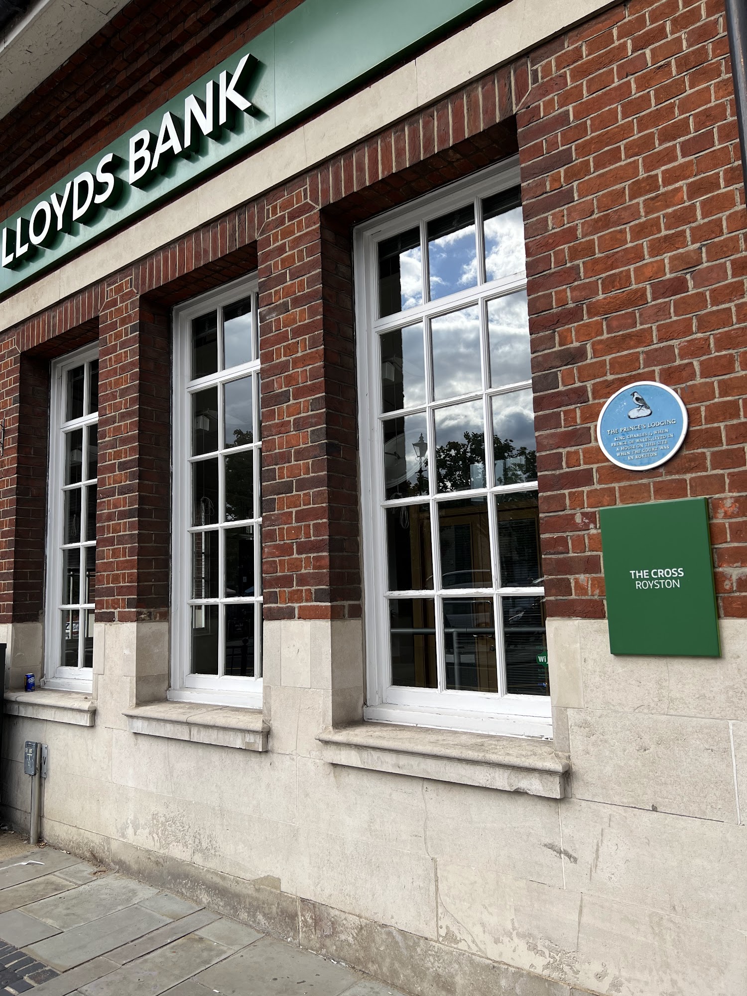 Lloyds Bank Royston