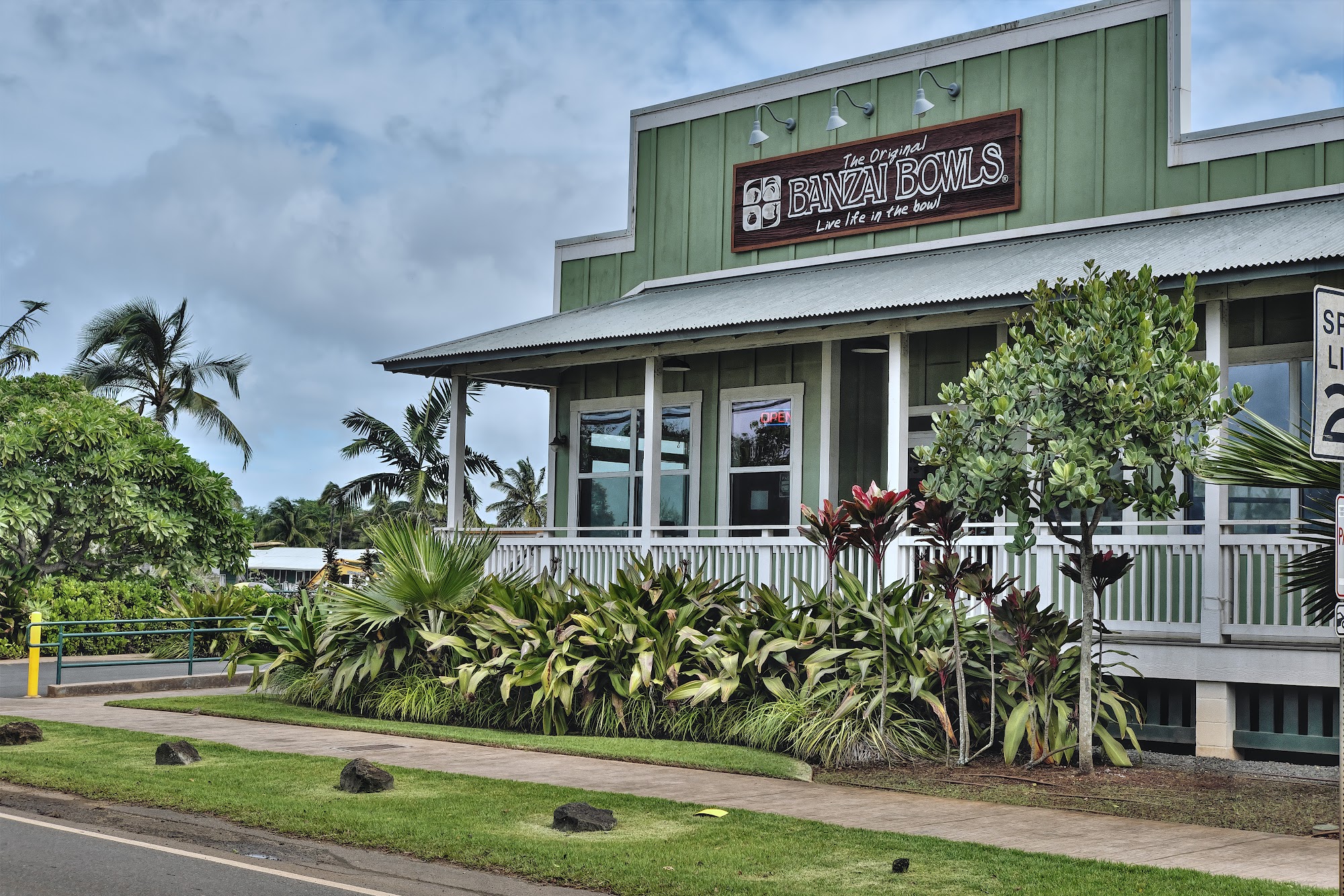 Banzai Bowls Haleiwa