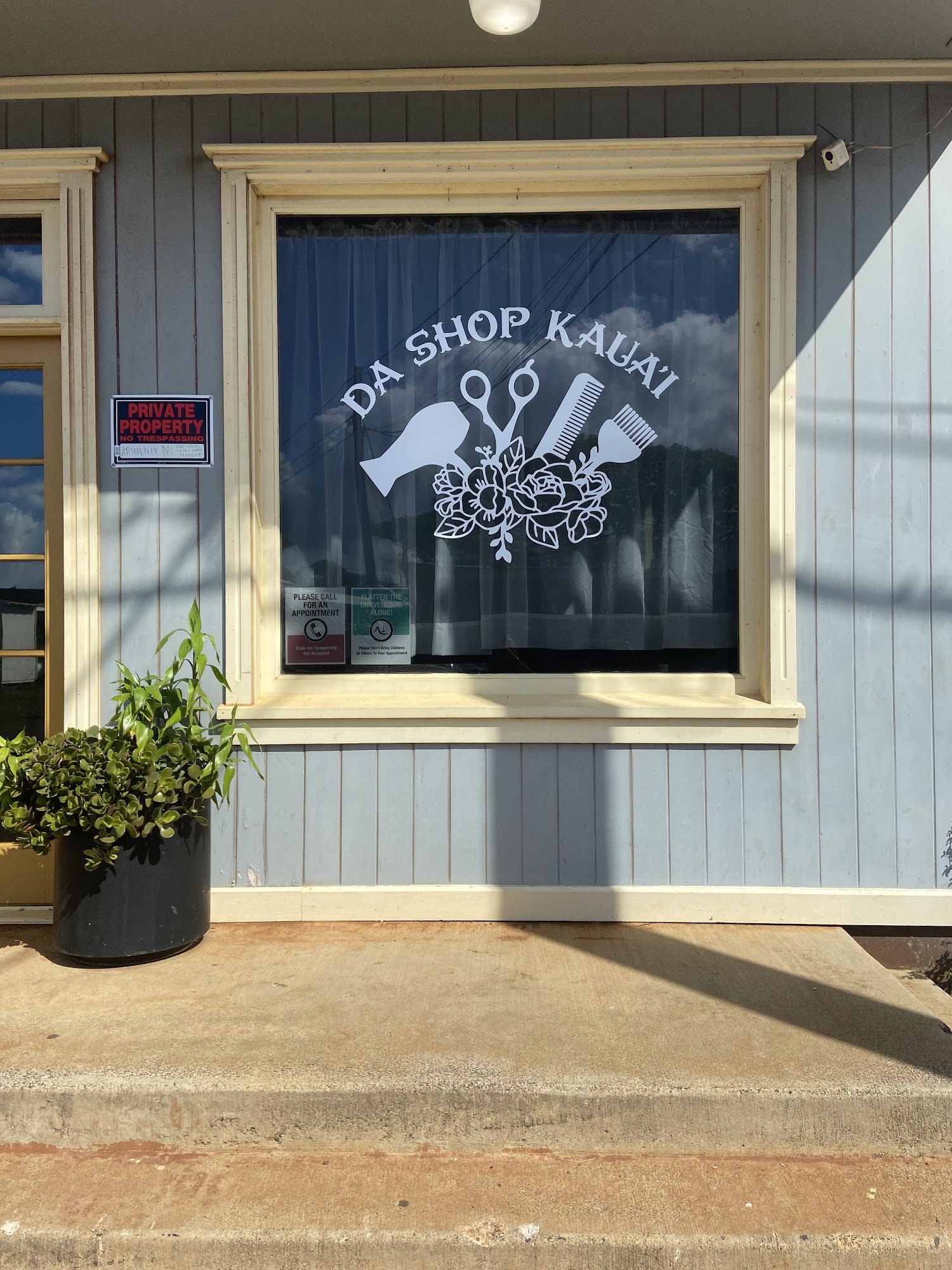 Da Shop kauai 3741 Hanapepe Rd, Hanapepe Hawaii 96716