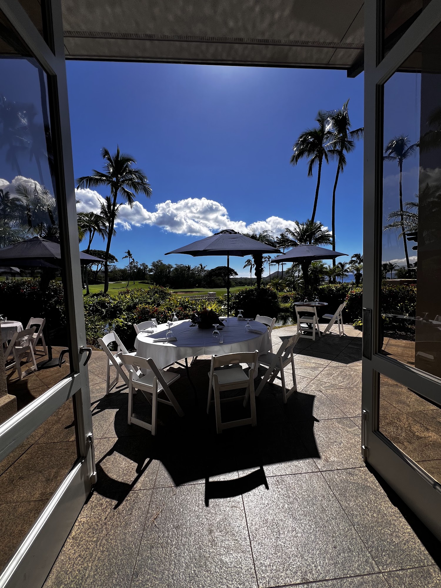 Gather on Maui for Food & Drink