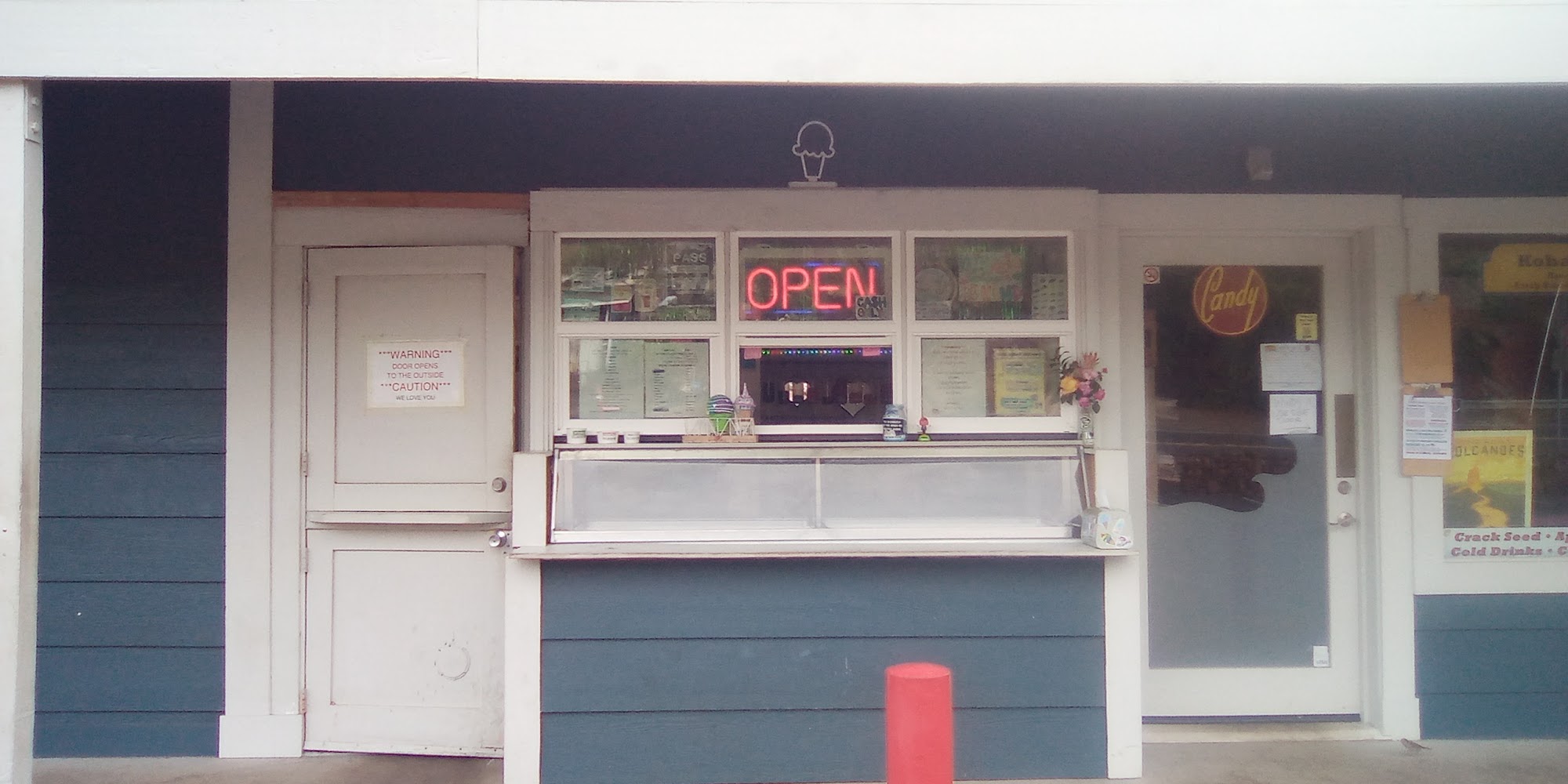 Anuenue Ice Cream & Shave Ice