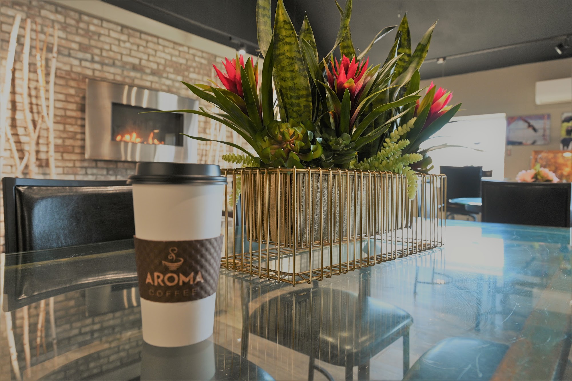 Aroma Coffee & Cafe