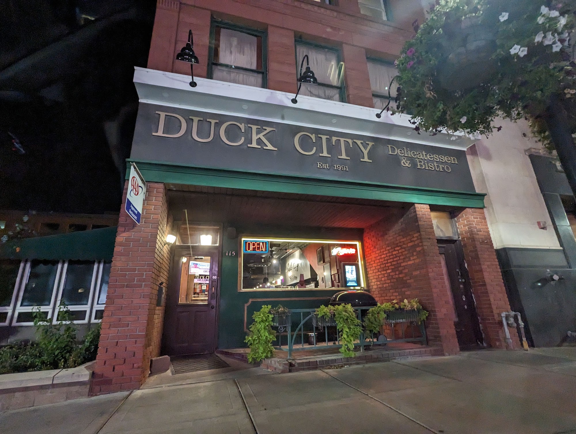 Duck City Bistro