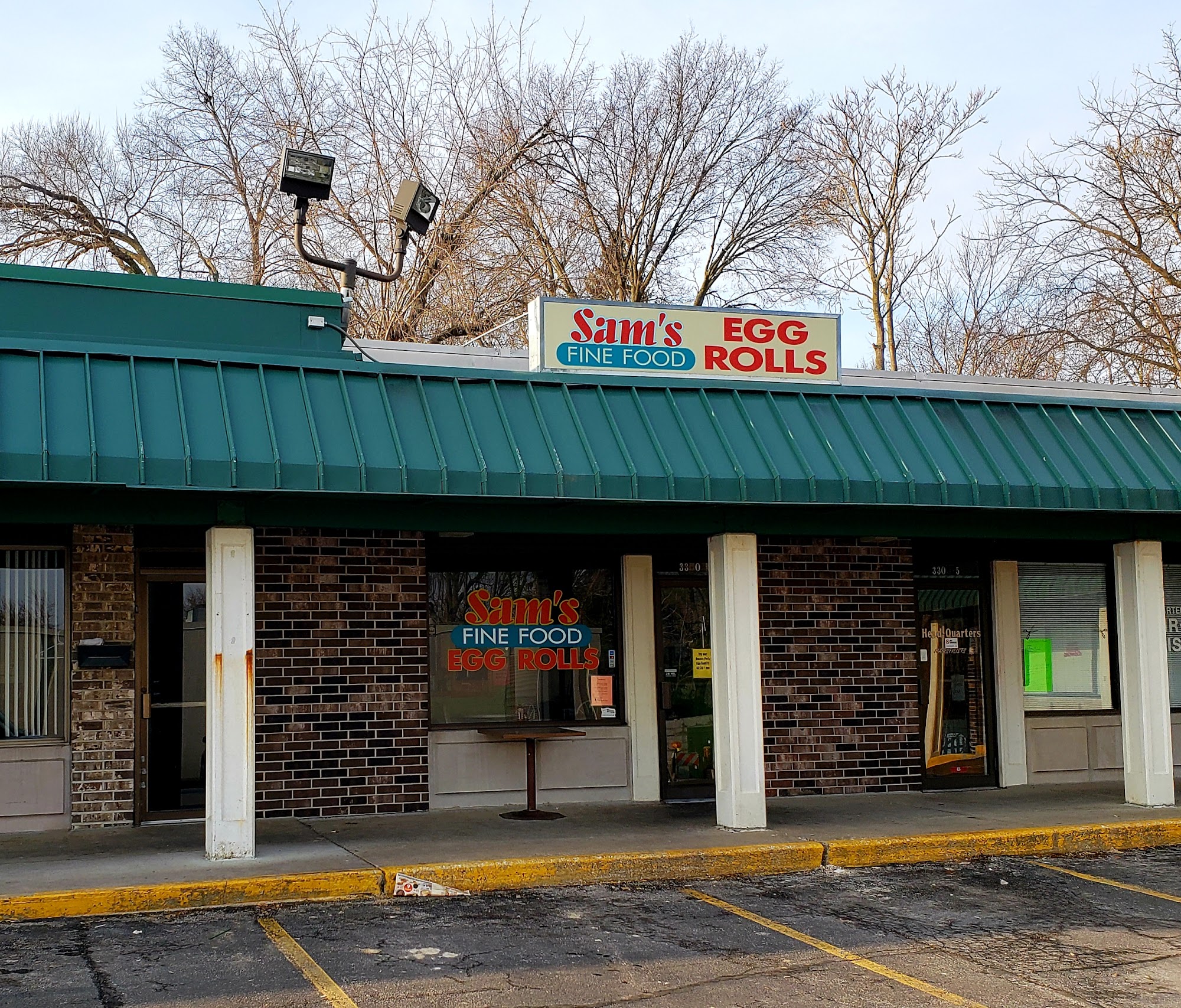 Sam's Fine Food & Egg Rolls