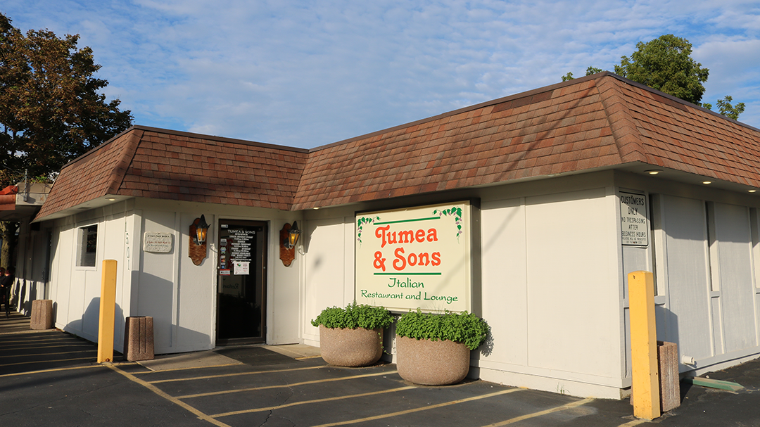 Tumea & Sons Restaurant