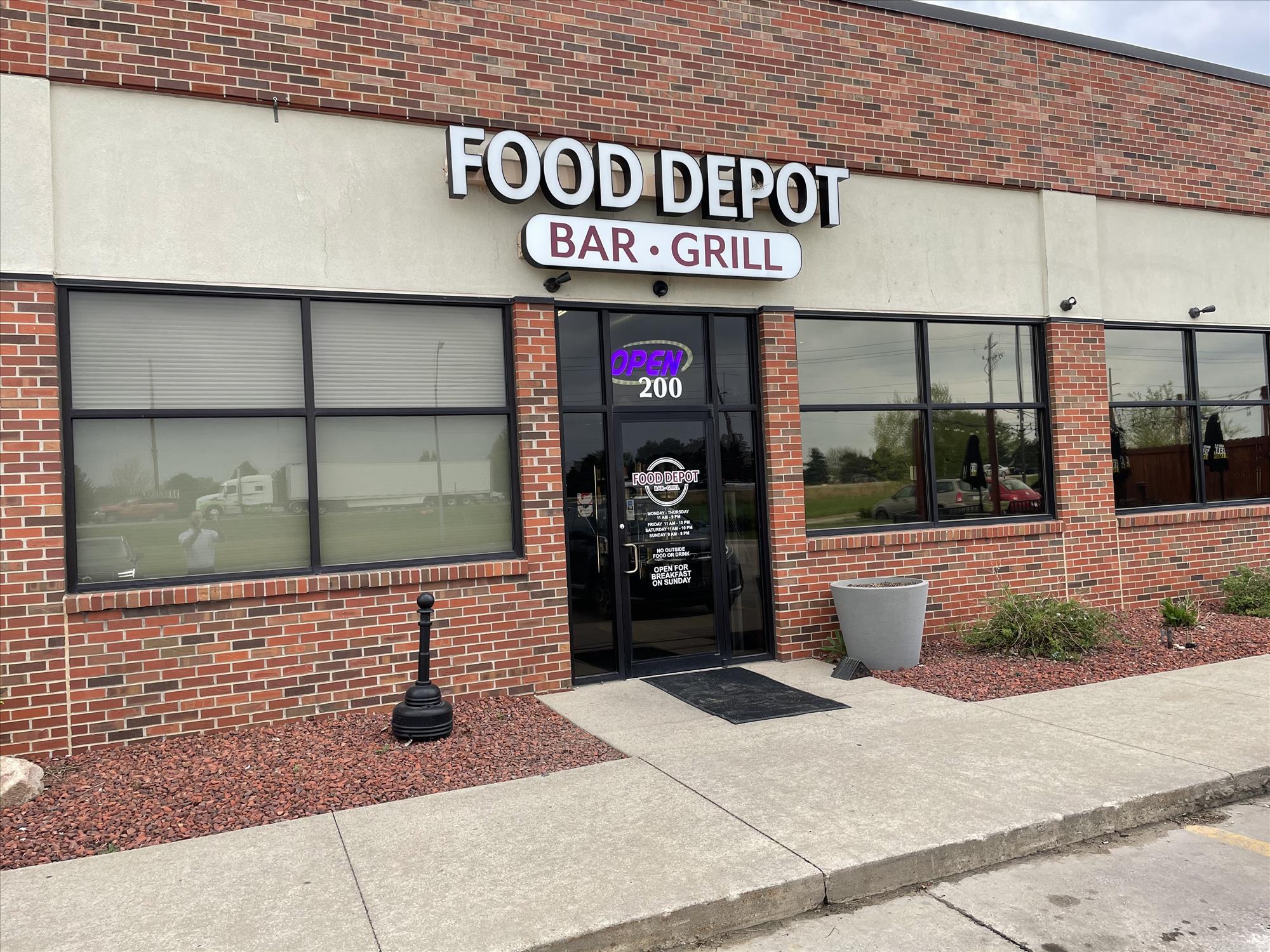 Food Depot Bar and Grill