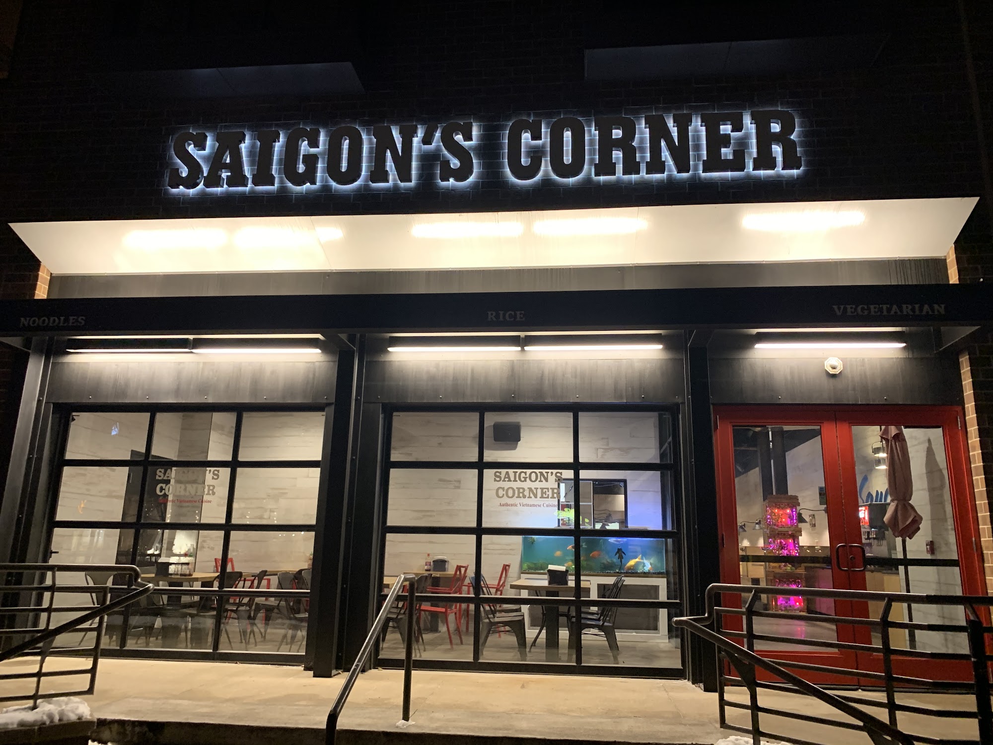 SAIGON'S CORNER Authentic Vietnamese Cuisine