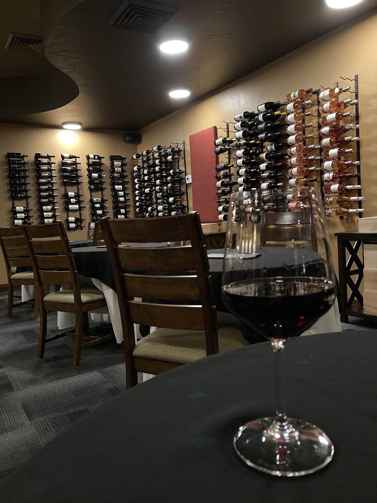 Vine Wine Shop and Lounge
