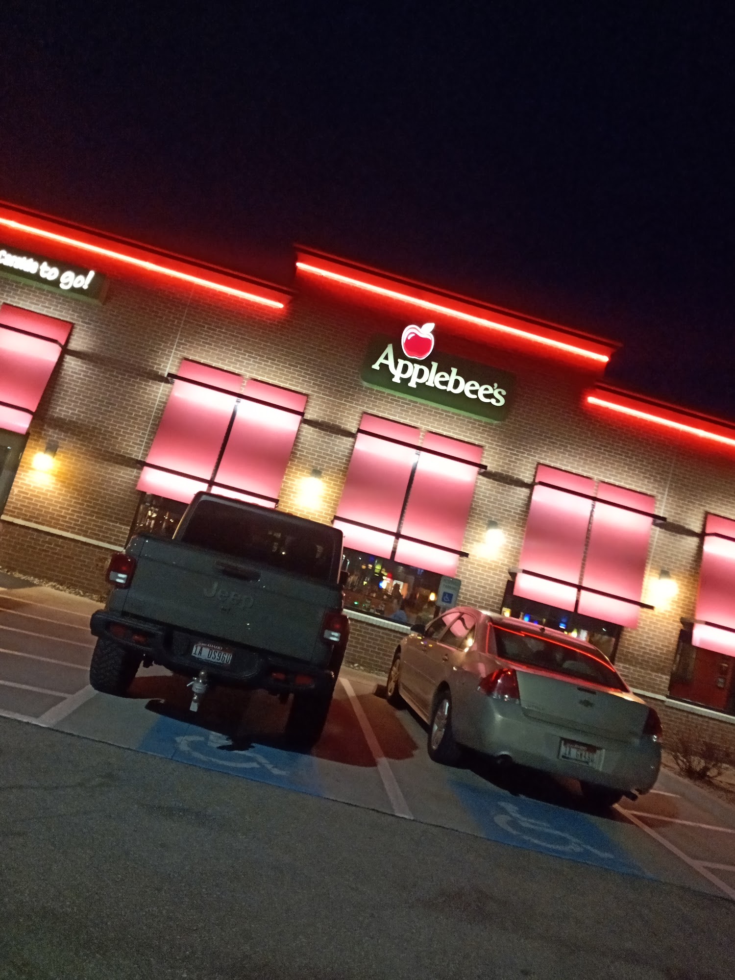 Applebee's grill + bar