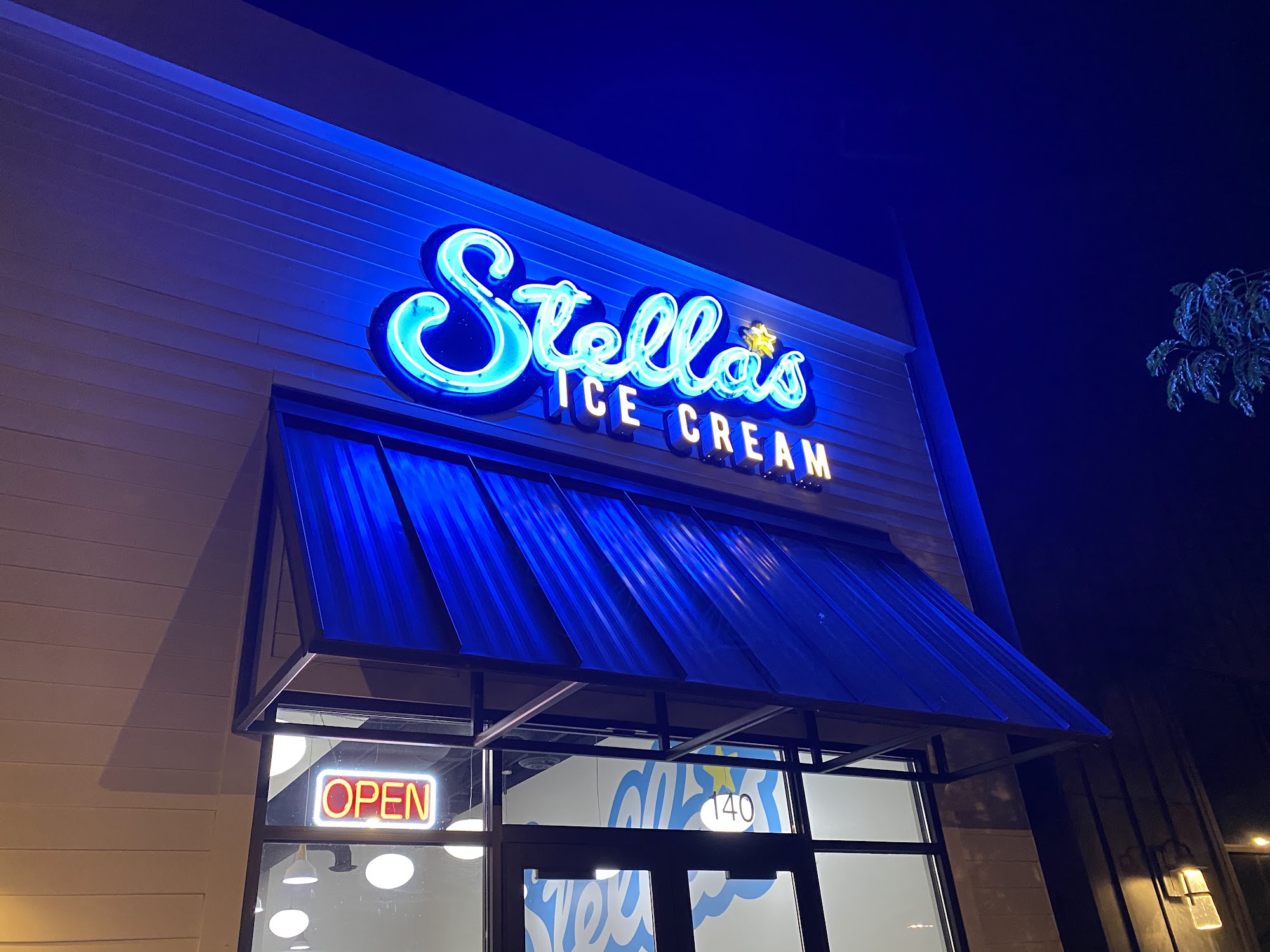 Stella's Ice Cream - Eagle