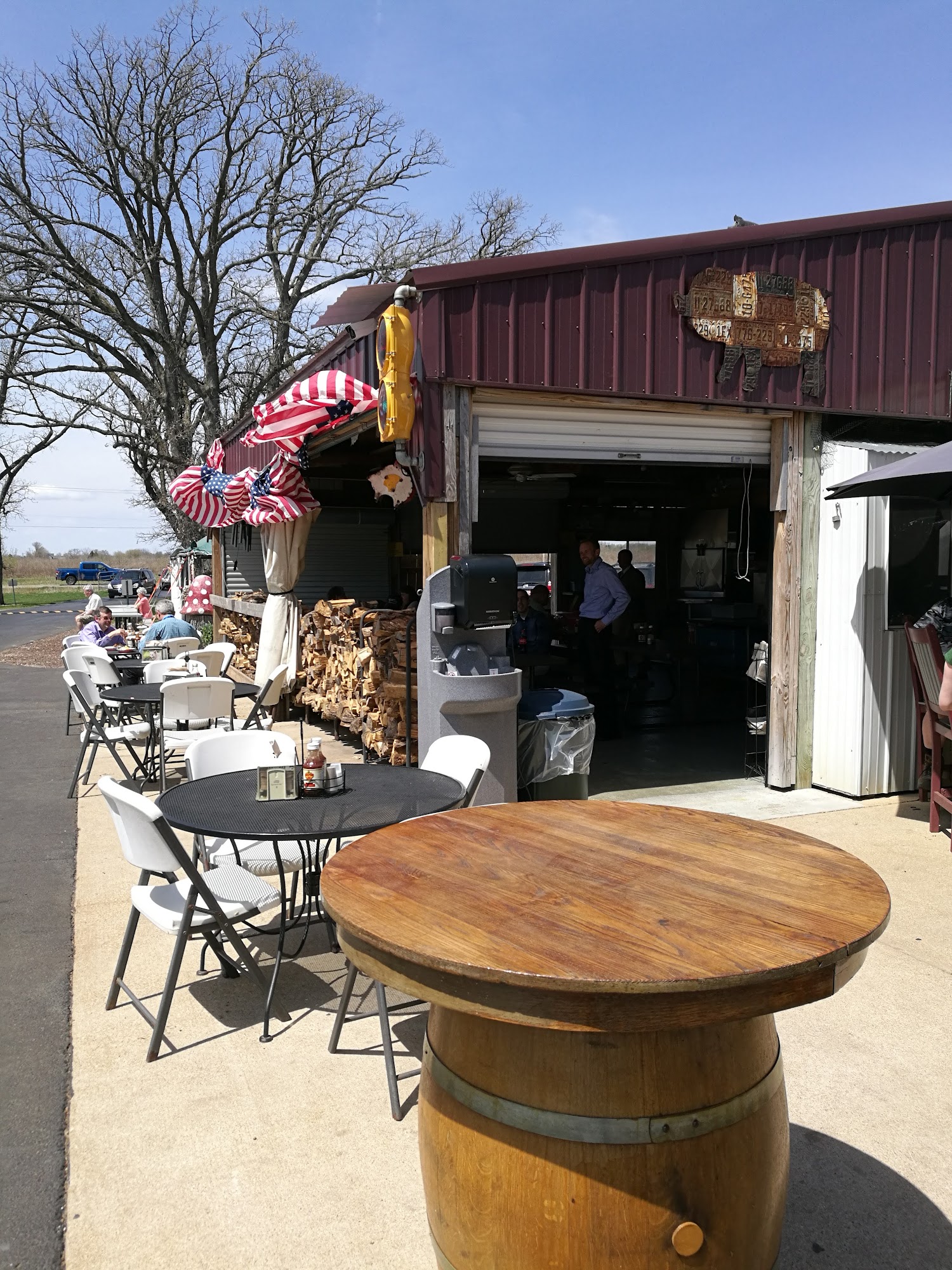 Smokin Coop BBQ Pit