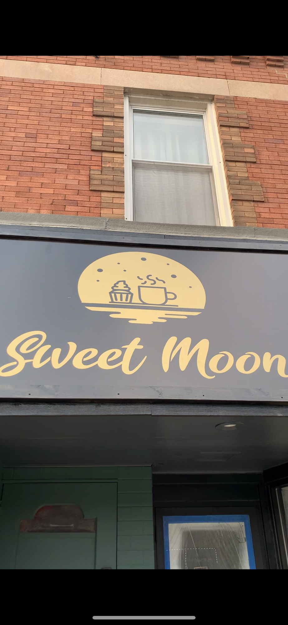 Sweet Moon