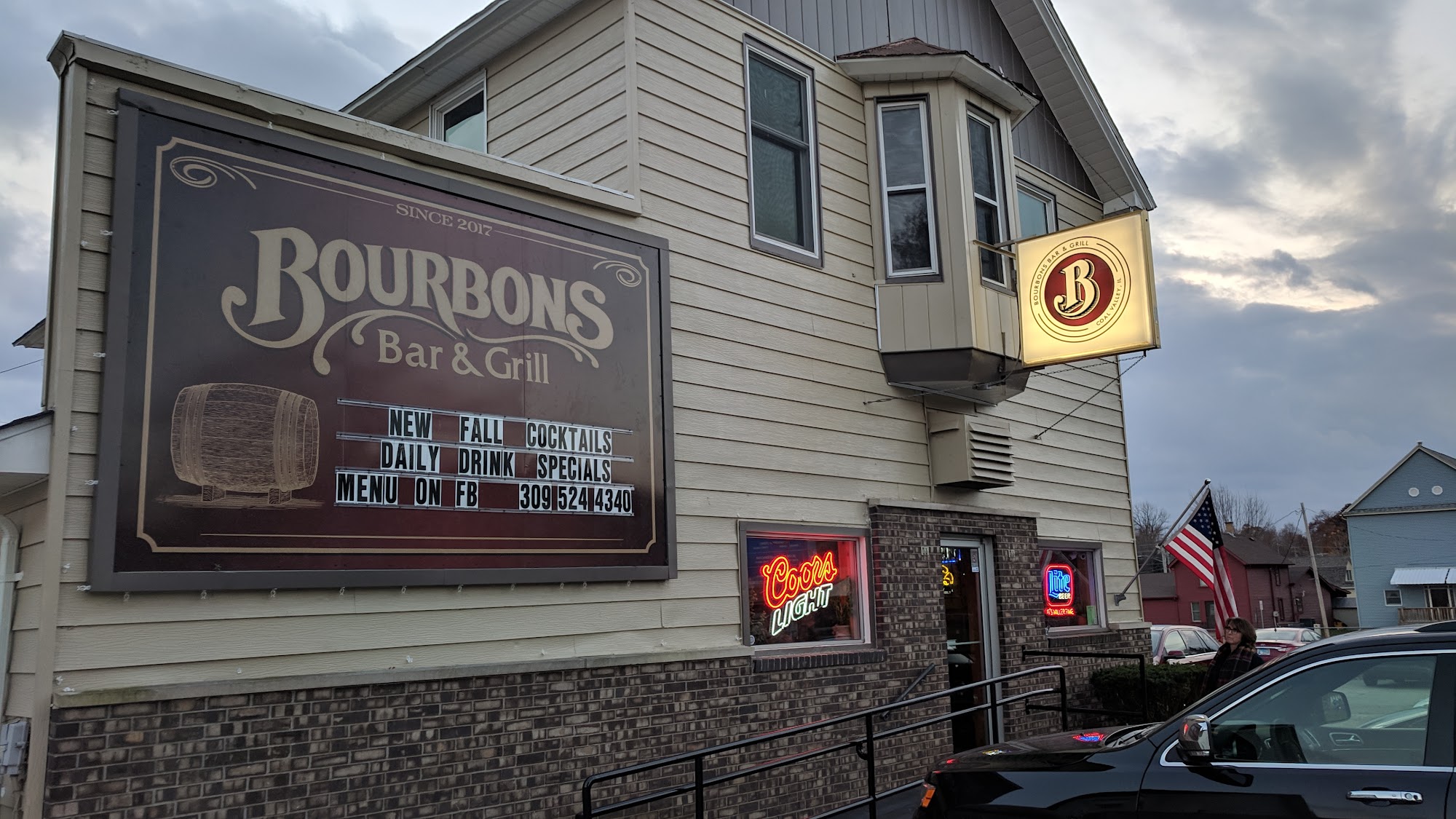 Bourbons Bar & Grill