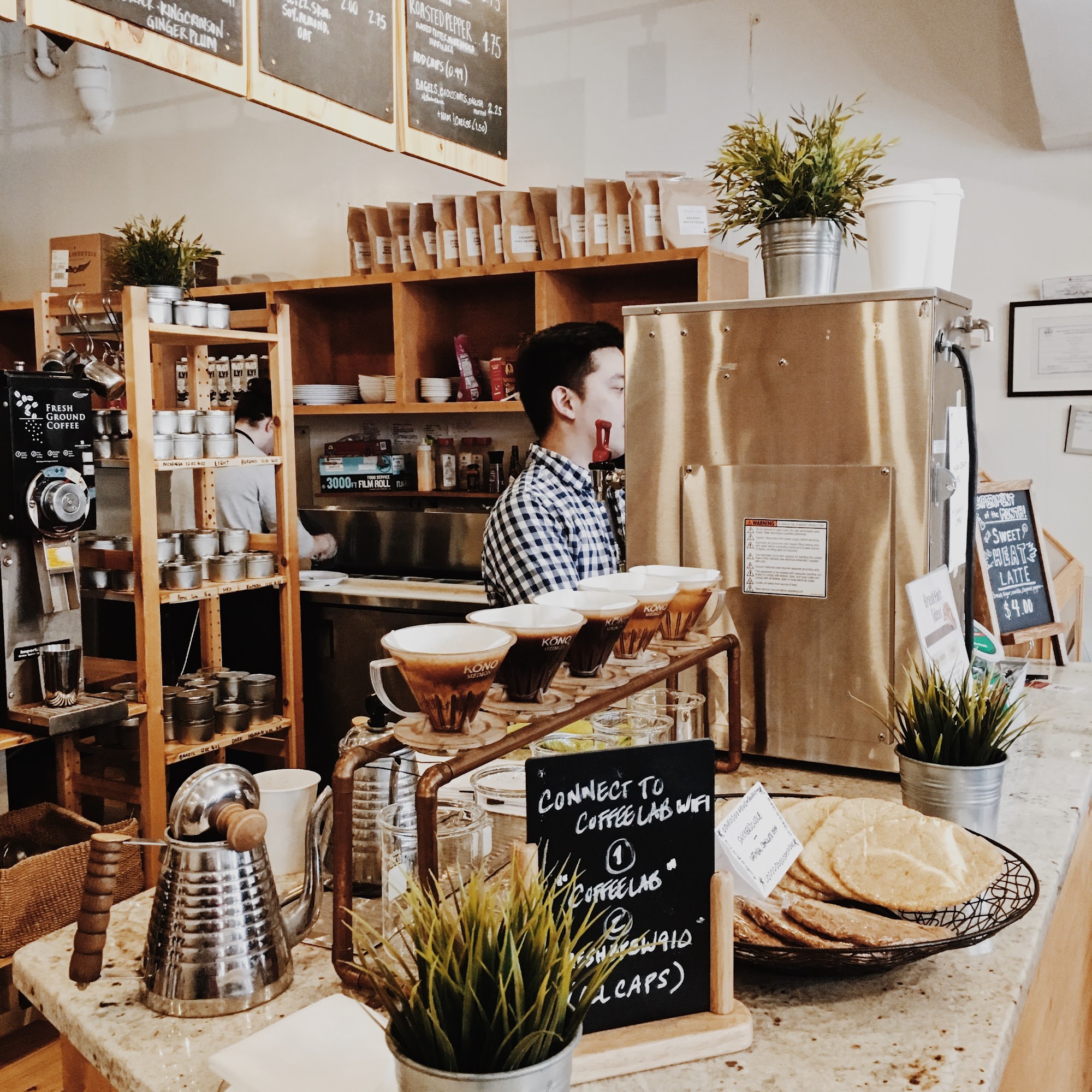 Coffee Lab Evanston - Dessert & Study Spot