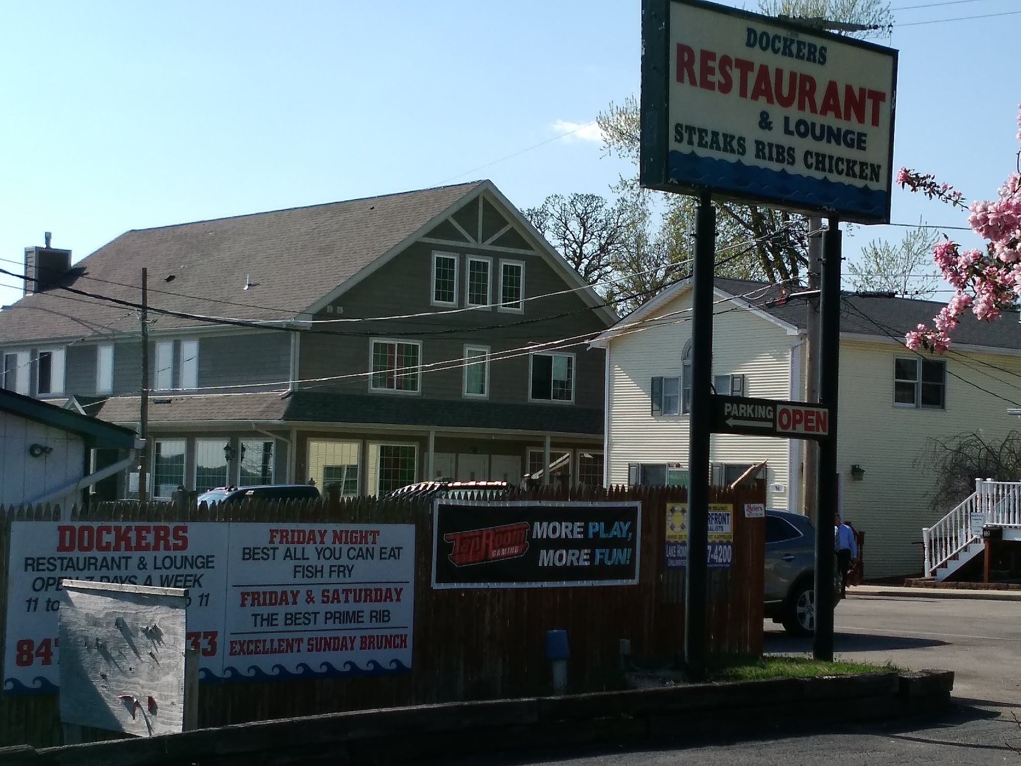 Dockers Restaurant, Fox Lake