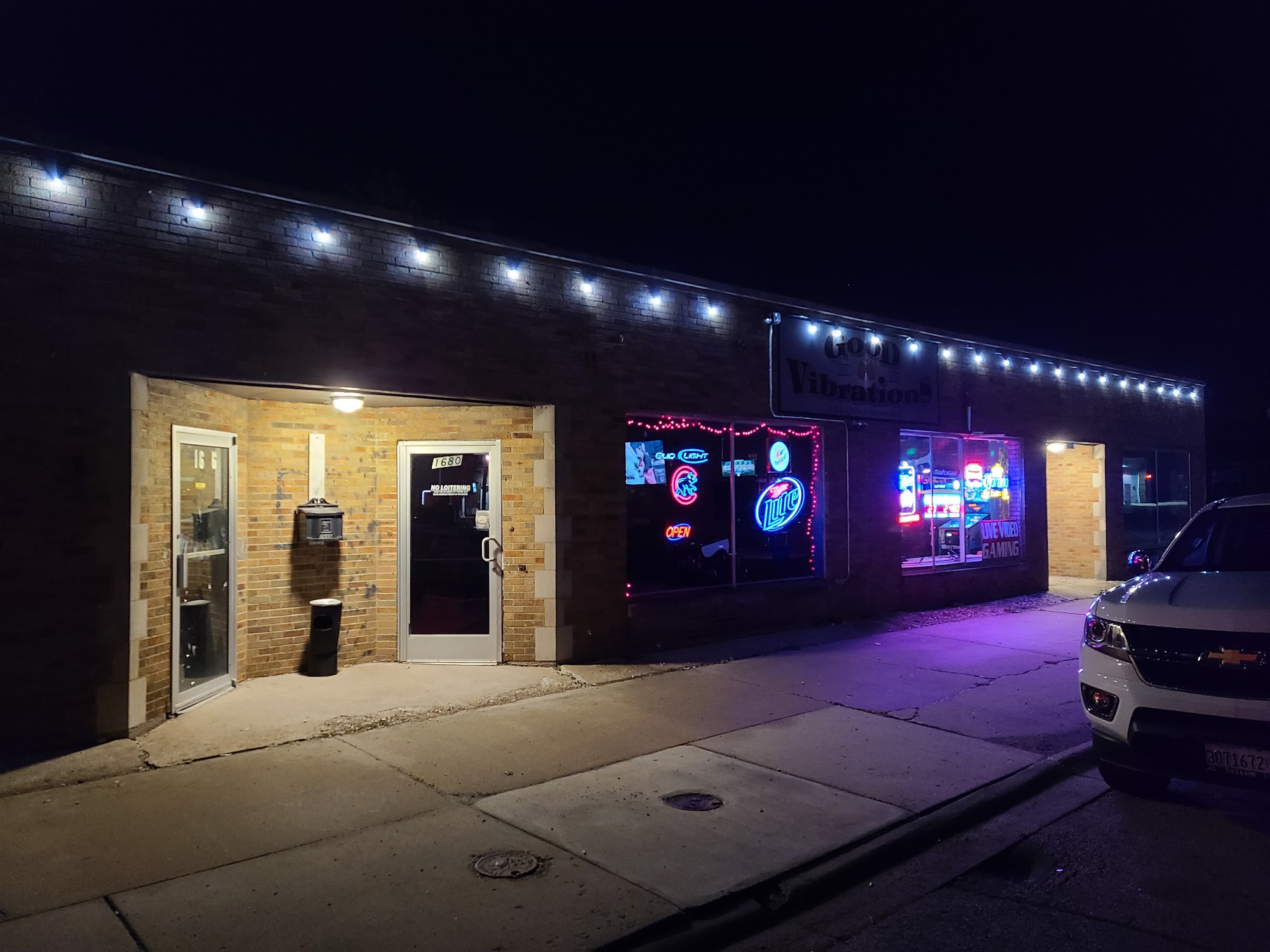 Good Vibrations Bar & Restaurant, Kankakee - Menu, Reviews (25), Photos ...