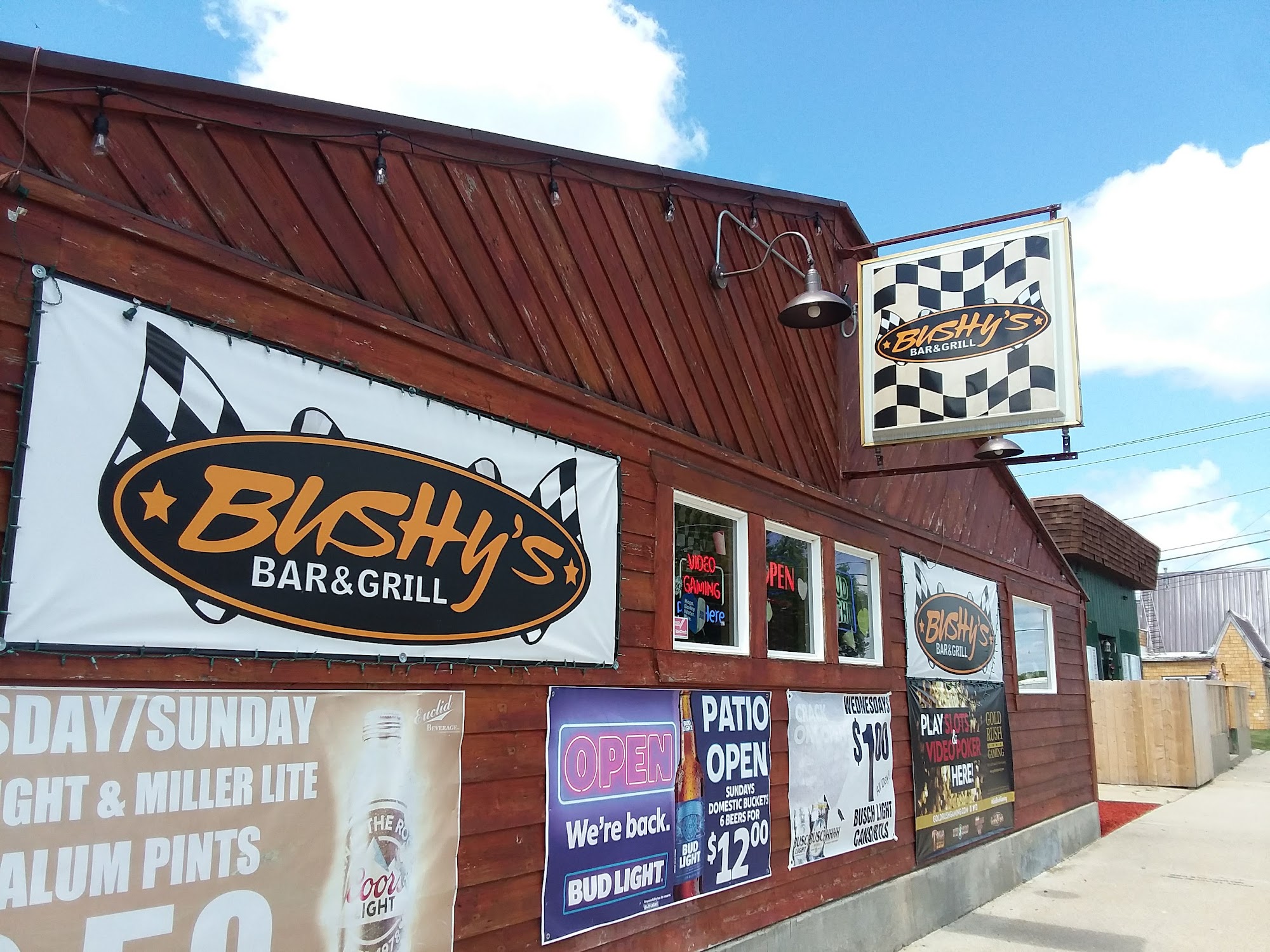 Bushy's Bar and Grill