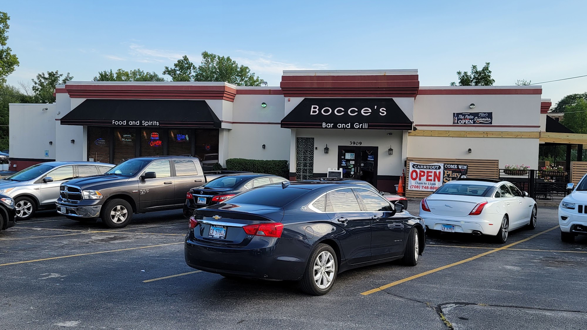 Bocce's Bar and Grill