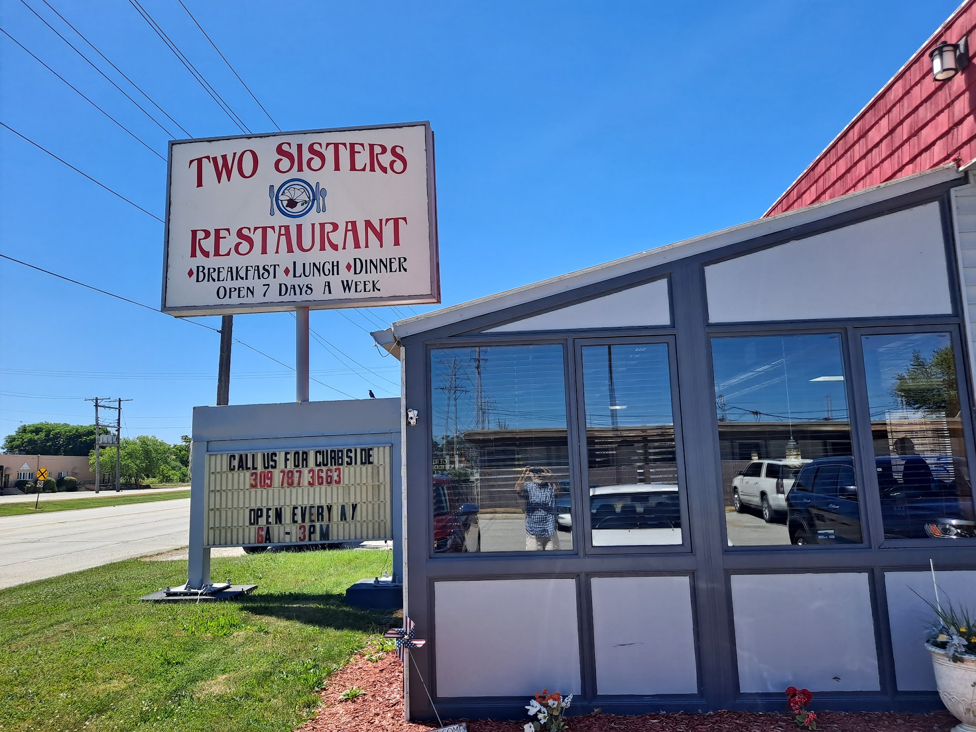 Two Sisters Restaurant