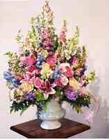 Petals & Pickin's Floral, Gifts & Workshops